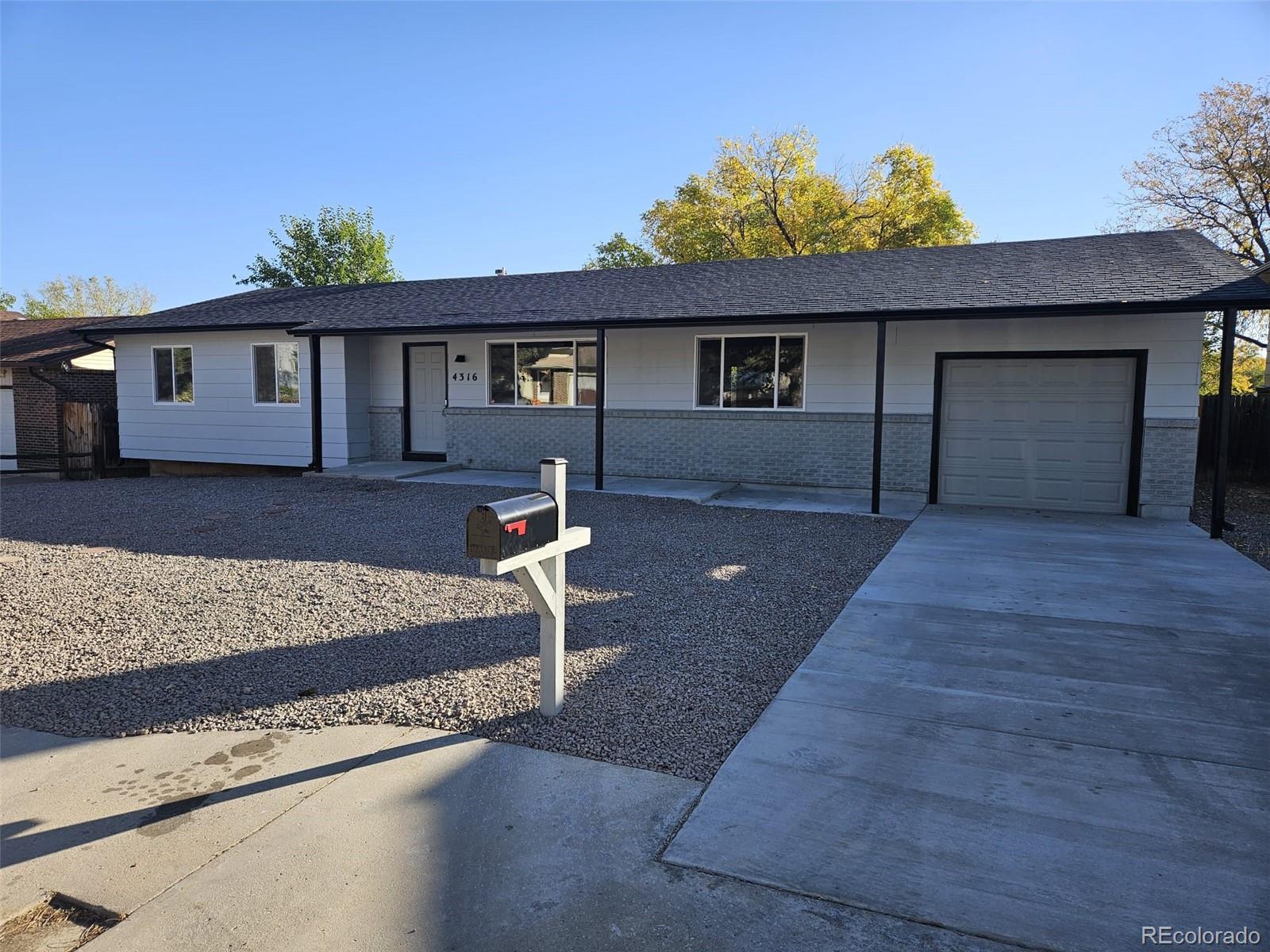 pueblo  House Search Picture