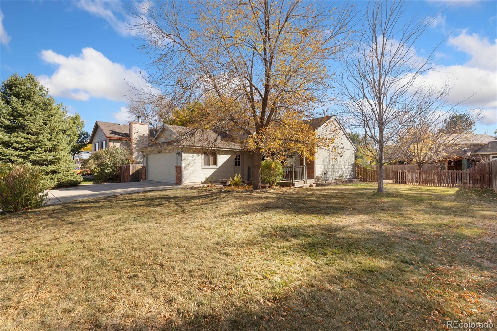 1613  Flemming Drive, longmont MLS: 8441547 Beds: 4 Baths: 2 Price: $439,900