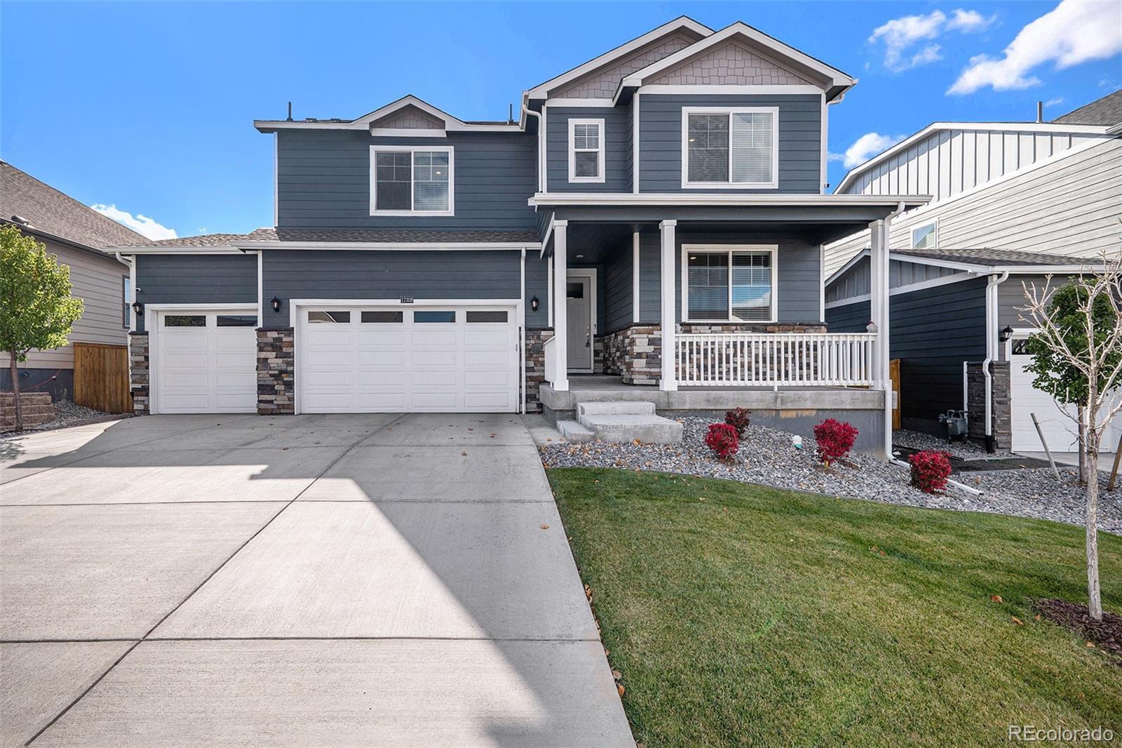 17308  Red Cosmos Point, parker MLS: 3793191 Beds: 5 Baths: 4 Price: $714,900