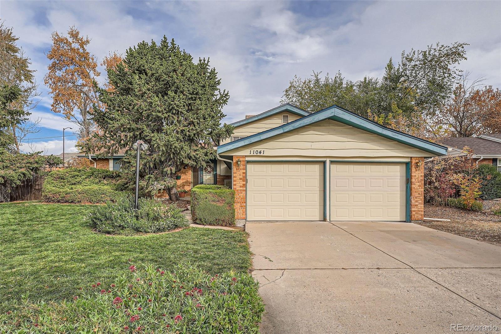 11041 W 71st Place, arvada  House Search MLS Picture