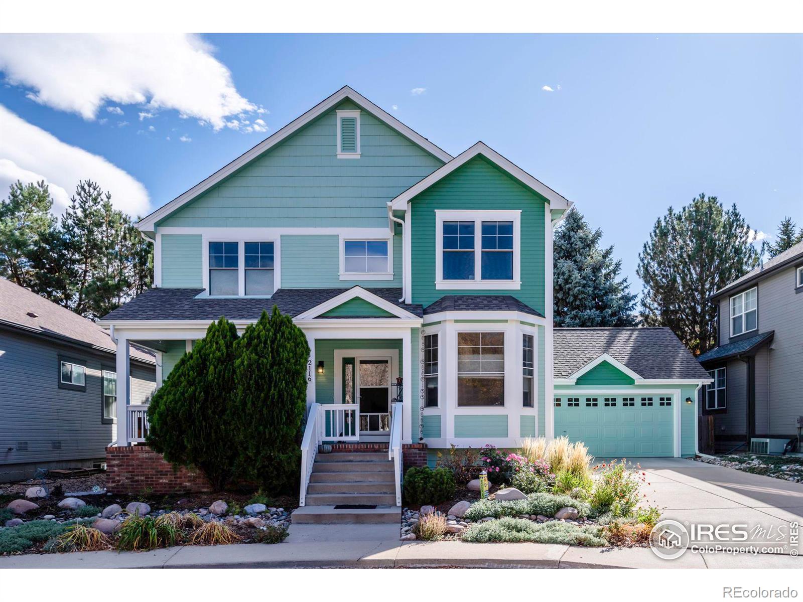 2116  Springs Place, longmont MLS: 4567891021515 Beds: 5 Baths: 4 Price: $729,900