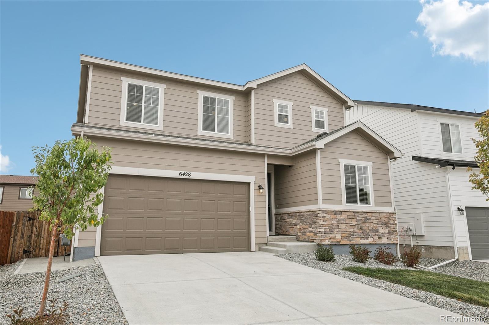 6428  Vista Cliff Loop, castle rock MLS: 8840878 Beds: 3 Baths: 3 Price: $647,000