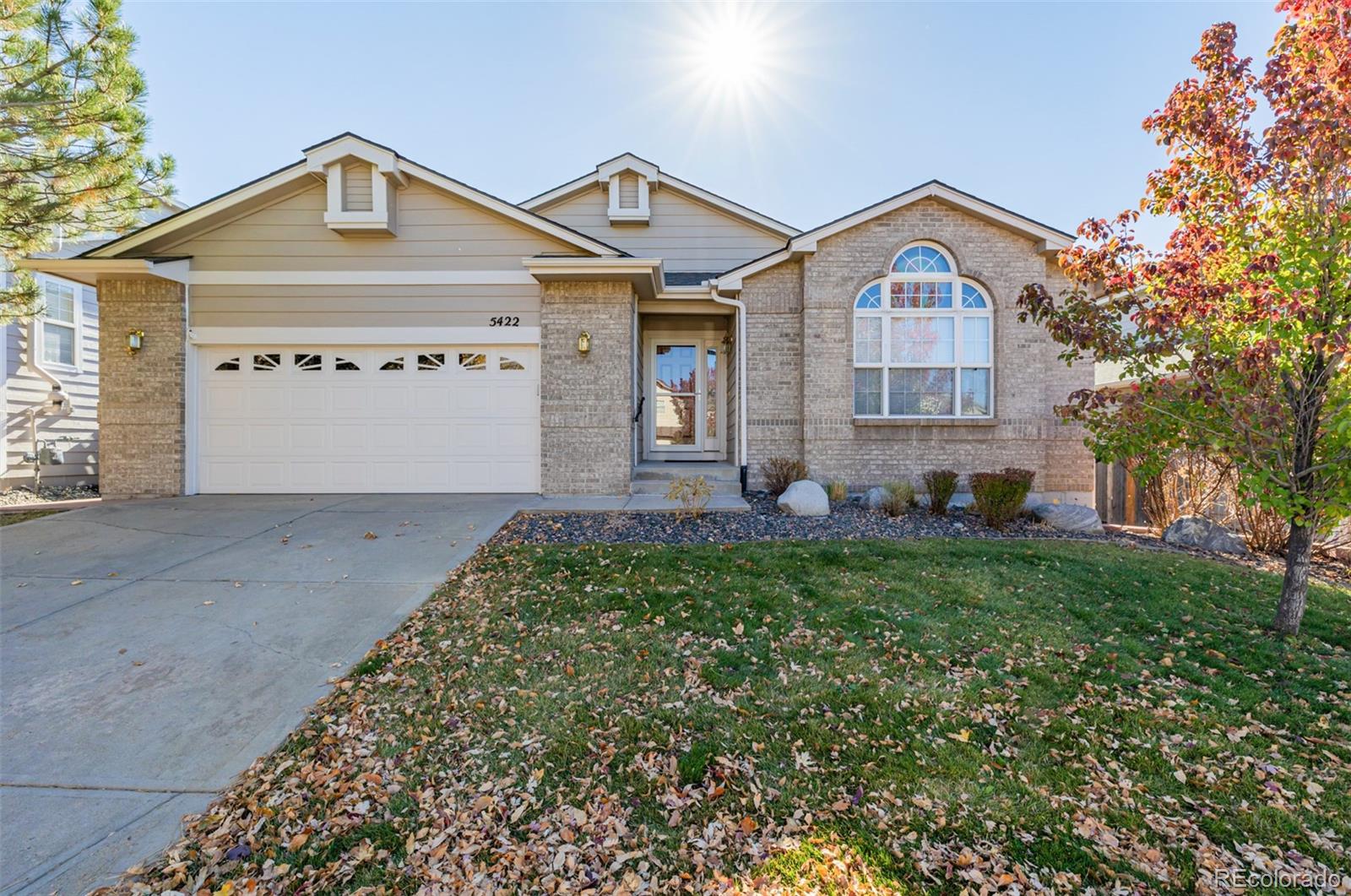 5422 S Versailles Street, aurora MLS: 4474776 Beds: 4 Baths: 2 Price: $599,900