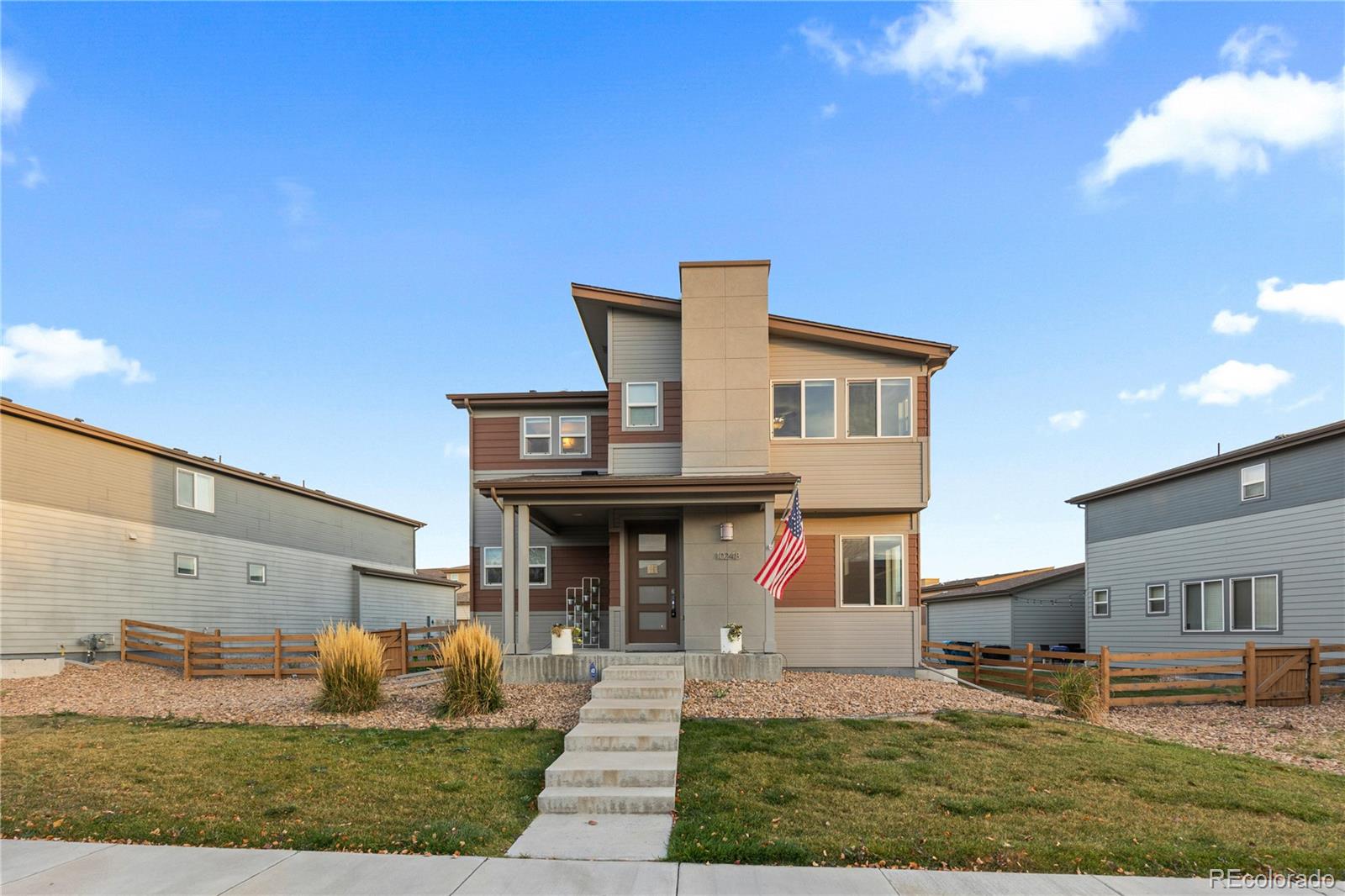 10248  Telluride Way, commerce city MLS: 6248314 Beds: 4 Baths: 3 Price: $519,900