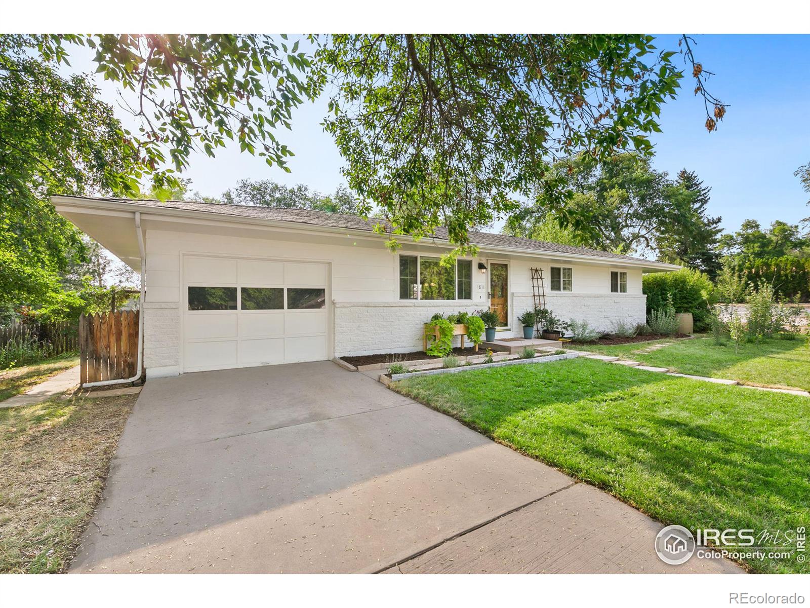 1811  Valley View Lane, fort collins  House Search MLS Picture