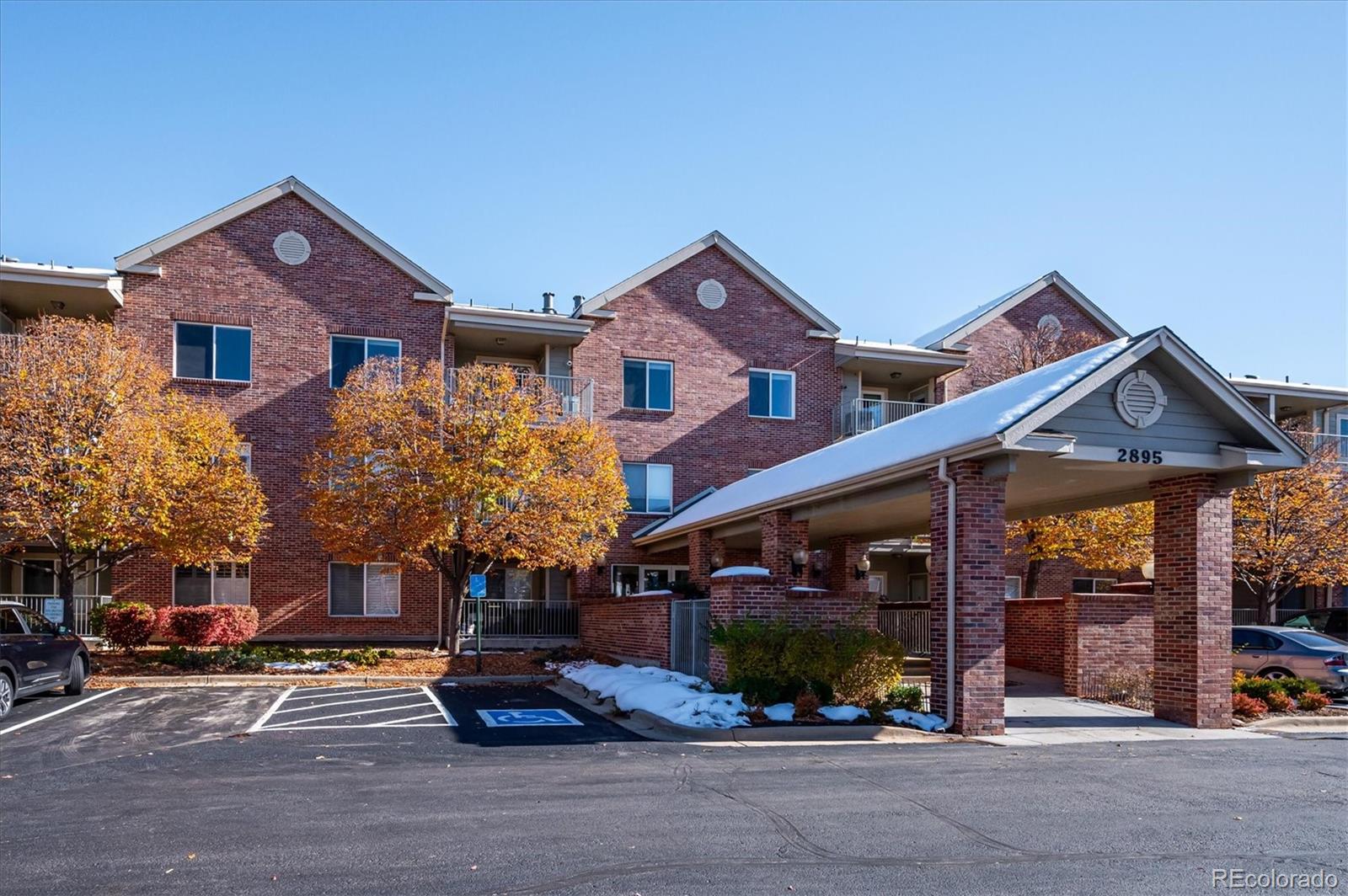 2895 W Riverwalk Circle 308, Littleton  MLS: 5655650 Beds: 2 Baths: 2 Price: $450,000