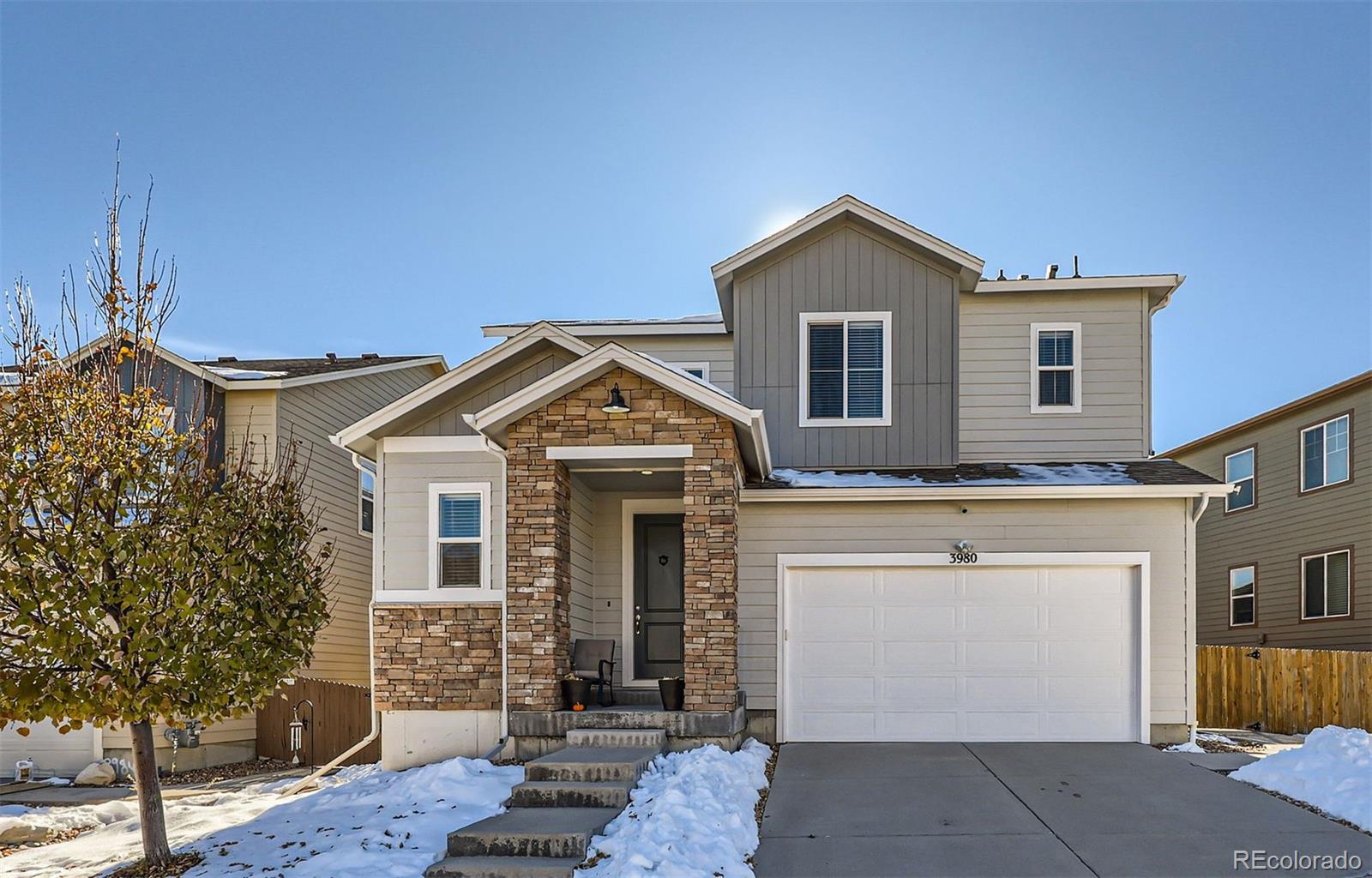 3980  Trail Stone Circle, castle rock MLS: 2762858 Beds: 3 Baths: 3 Price: $698,000