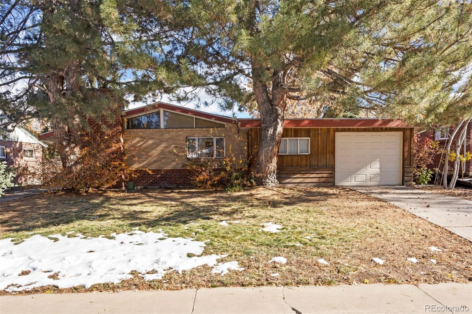 1560 S Forest Street, denver MLS: 9996376 Beds: 3 Baths: 1 Price: $490,000