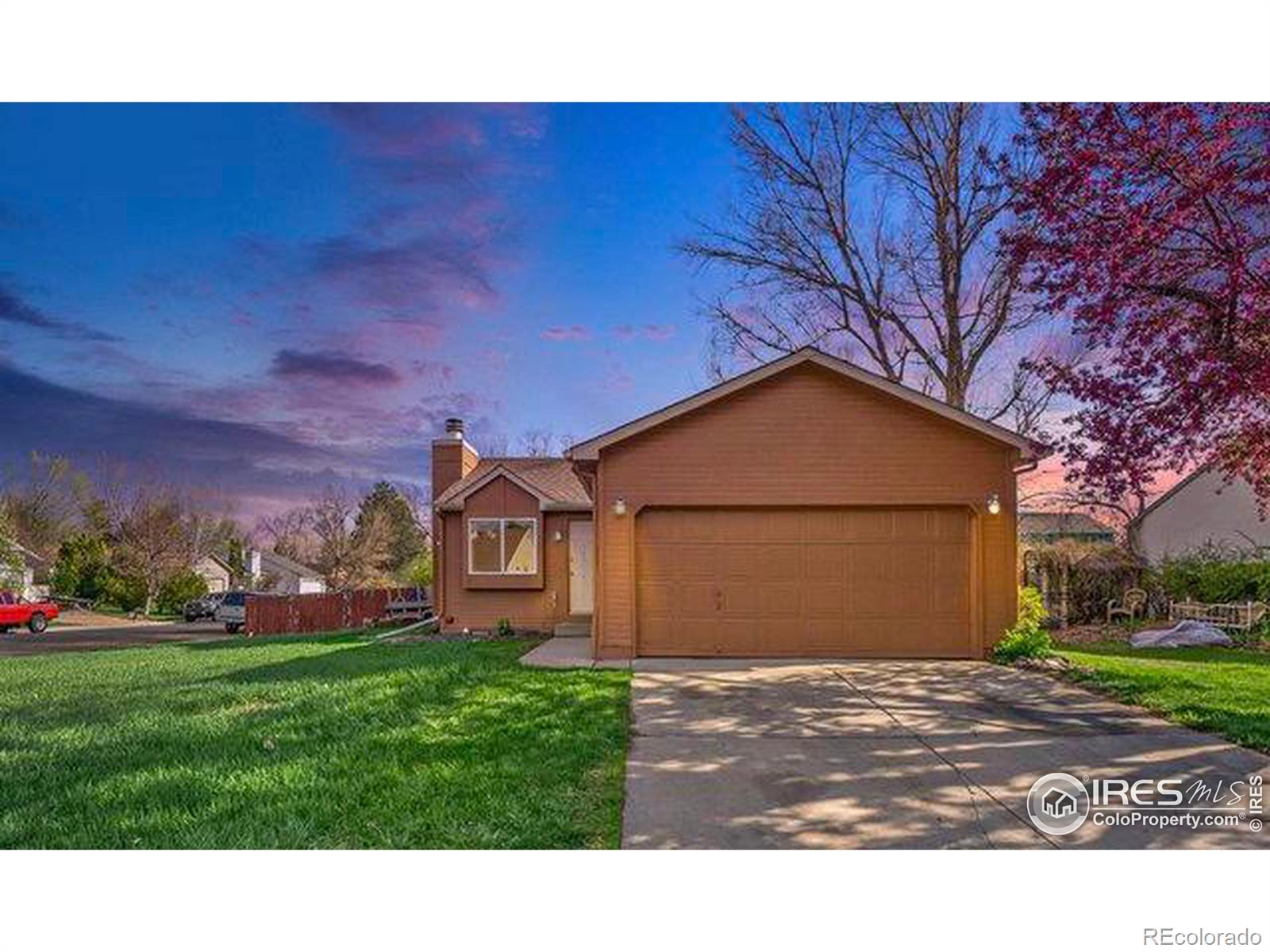 1401  Sioux Boulevard, fort collins MLS: 4567891022142 Beds: 4 Baths: 2 Price: $490,000