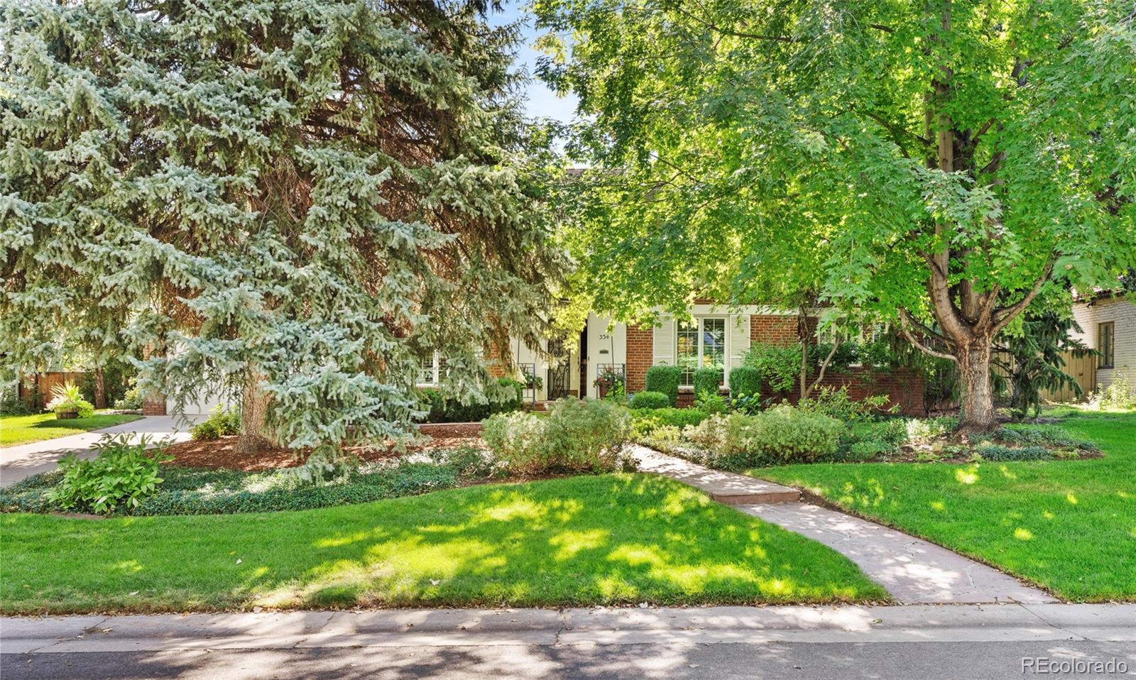 334  Ivy Street, denver MLS: 4834445 Beds: 5 Baths: 6 Price: $2,700,000