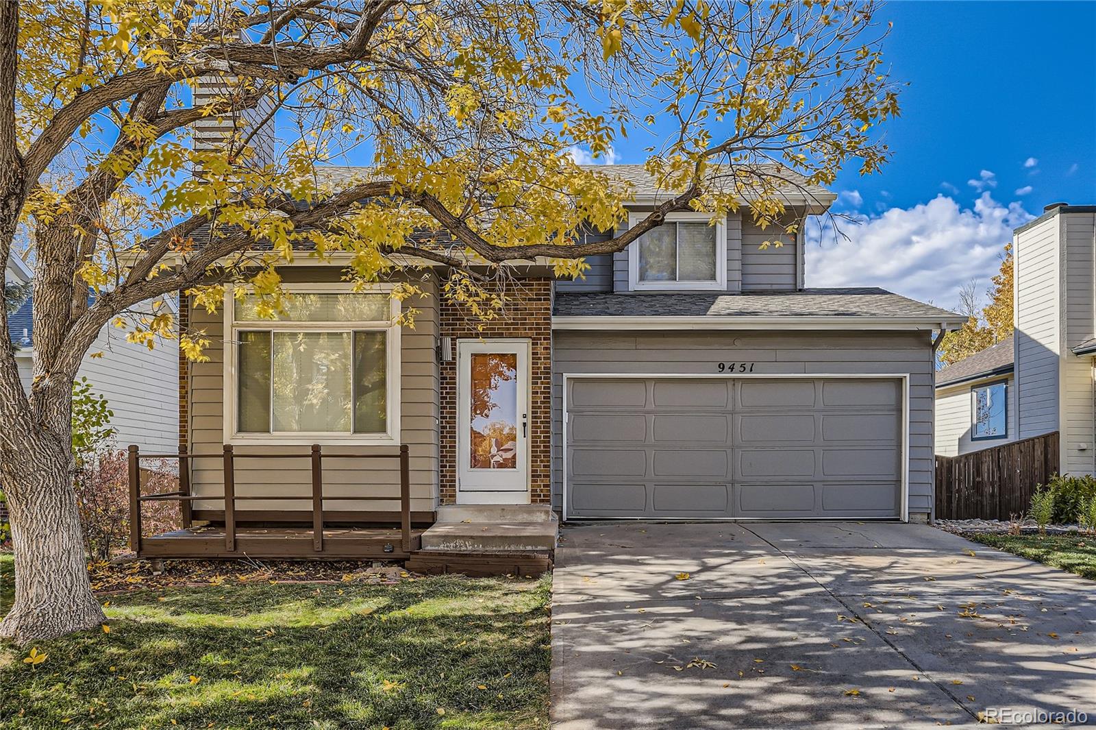 9451  Burlington Lane, highlands ranch MLS: 7352187 Beds: 3 Baths: 4 Price: $615,000