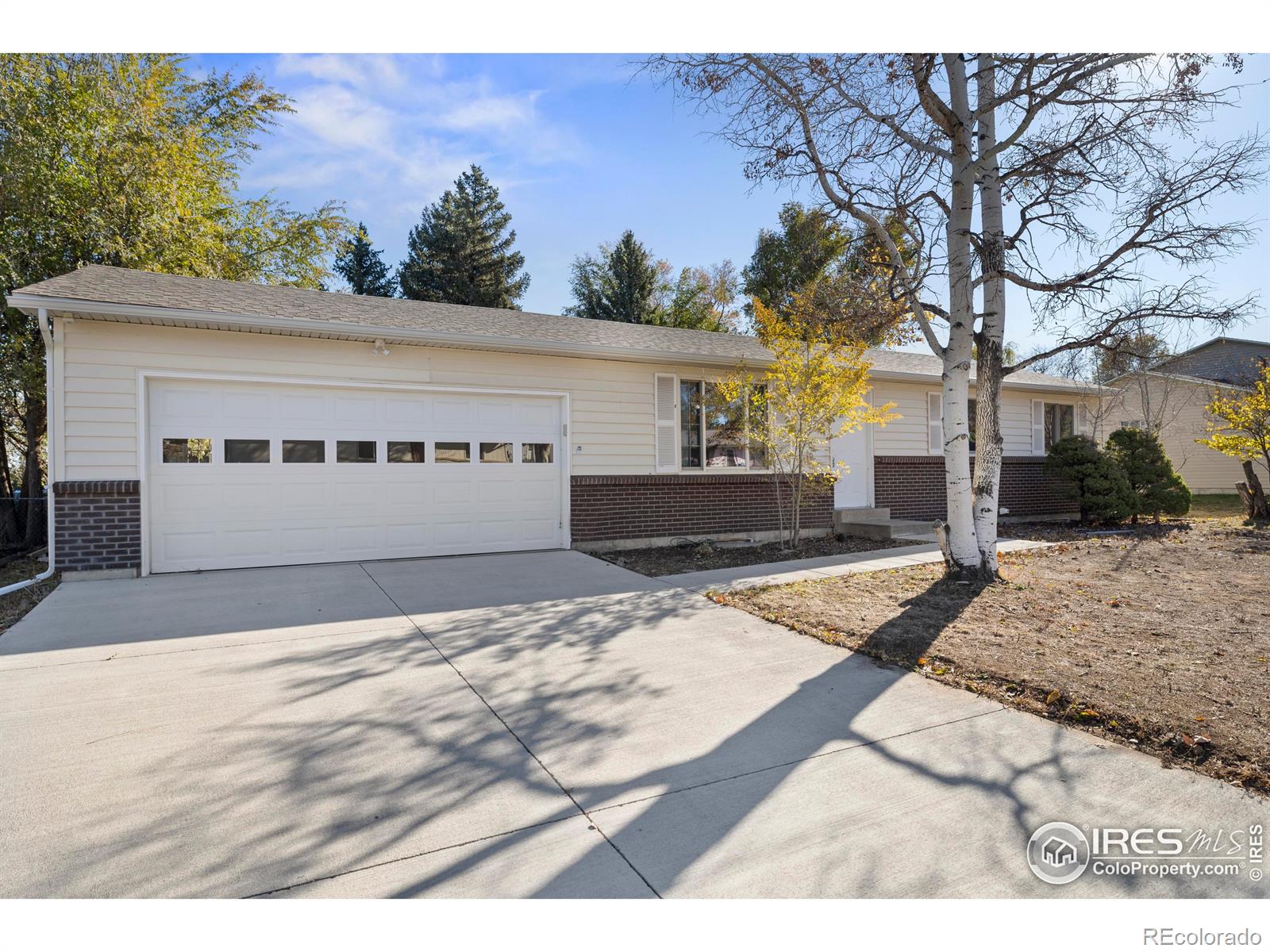 1608  33rd Avenue, greeley MLS: 4567891022267 Beds: 4 Baths: 3 Price: $365,000