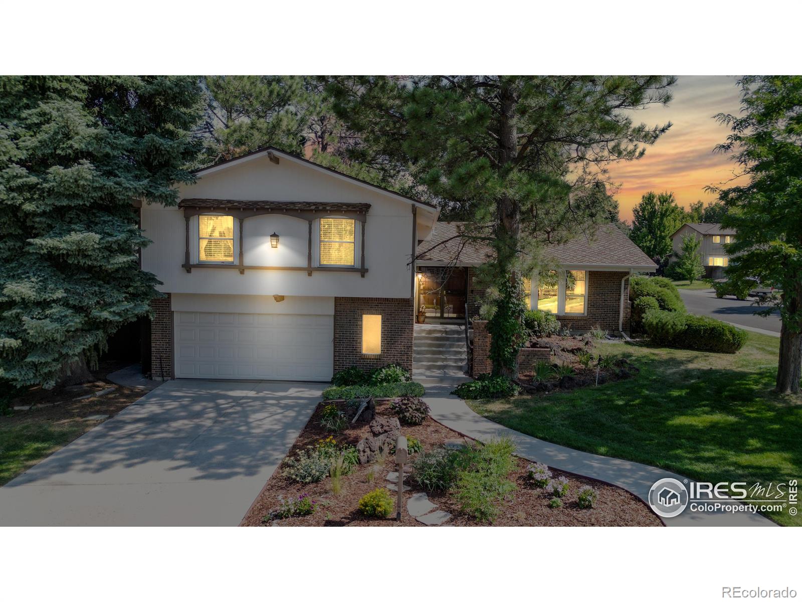 3752 S Rosemary Way, denver  House Search MLS Picture