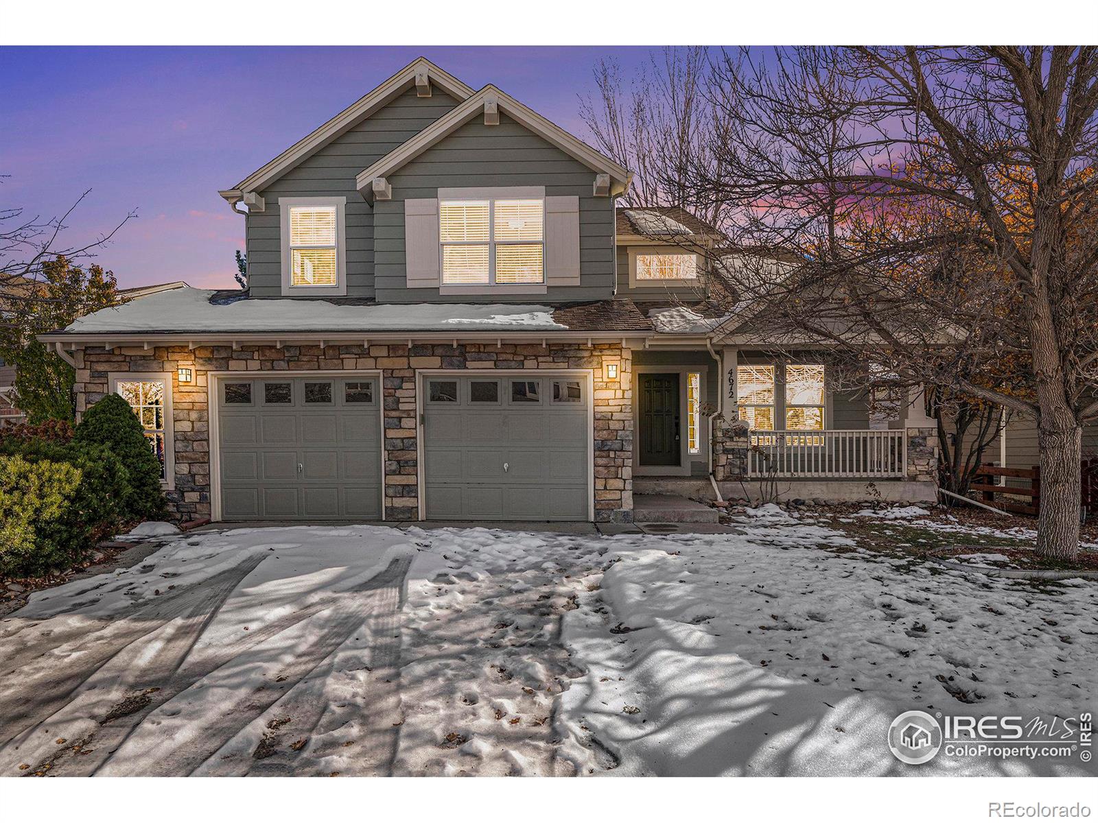 4672  Charing Court, castle rock MLS: 4567891022476 Beds: 4 Baths: 3 Price: $678,000