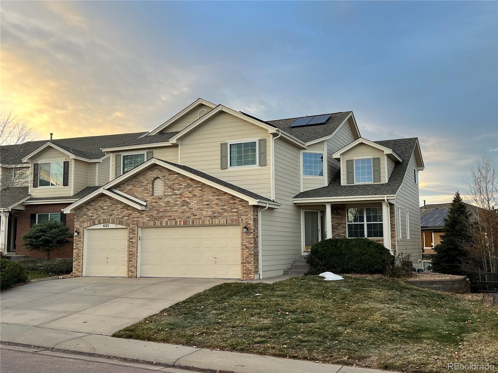 635  Briar Dale Drive, castle pines MLS: 7997386 Beds: 5 Baths: 5 Price: $775,000