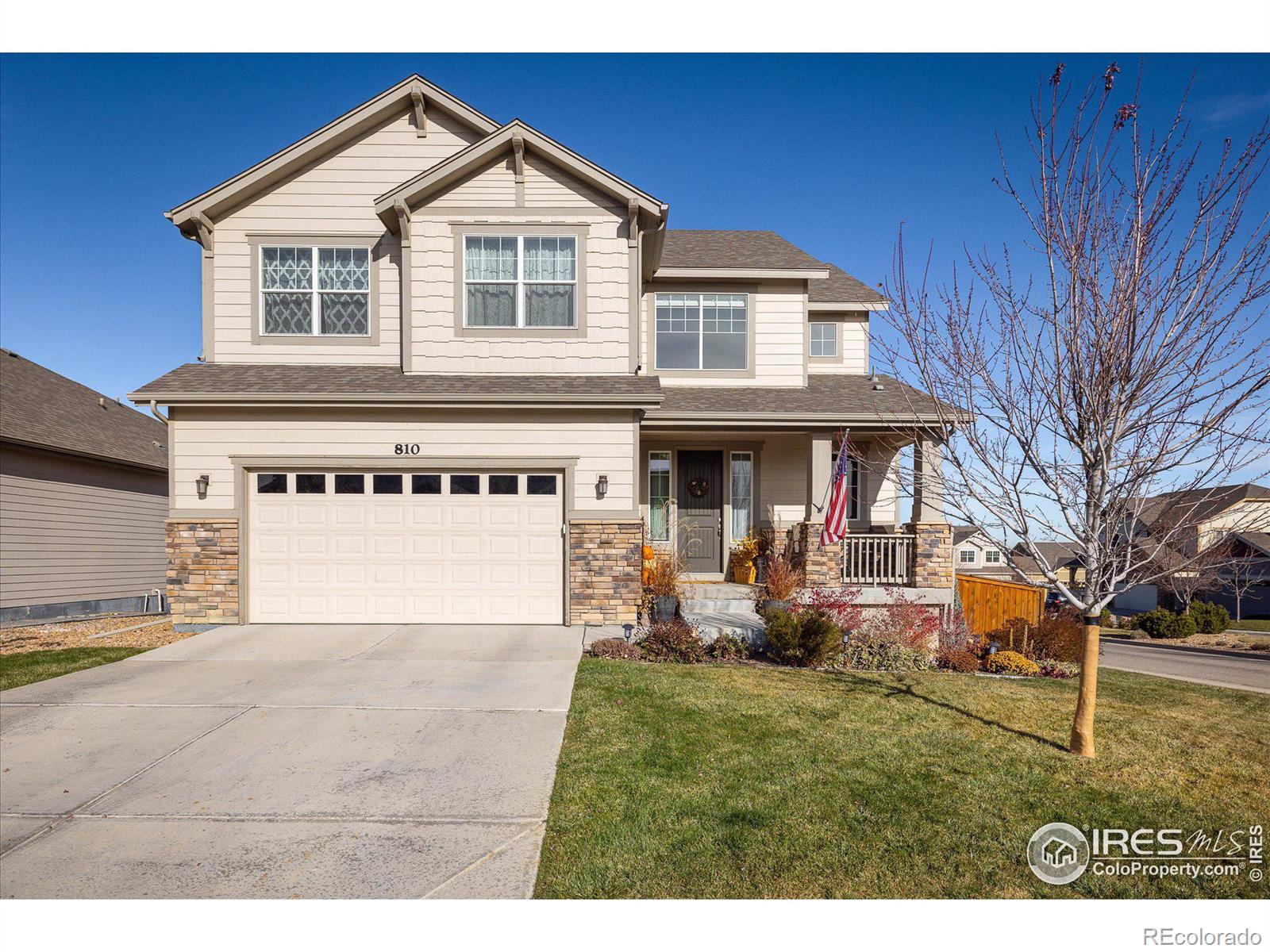 810  Ranchhand Drive, berthoud MLS: 4567891022747 Beds: 4 Baths: 4 Price: $675,000