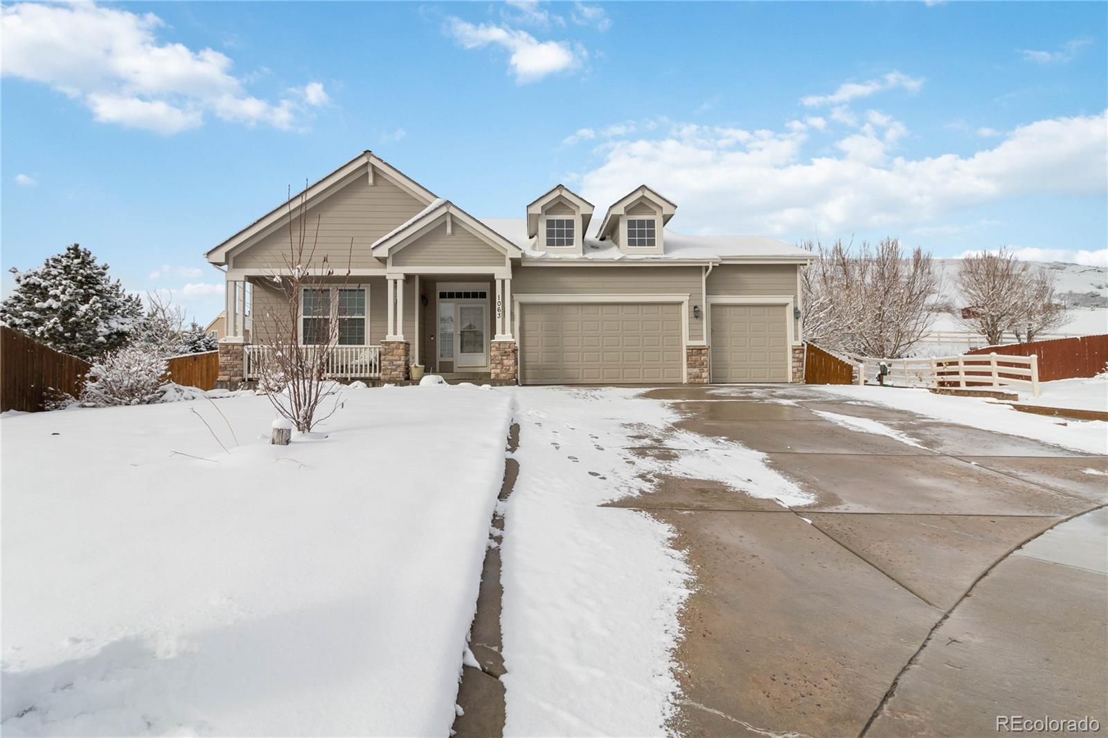 1063  Halfmoon Drive, castle rock MLS: 6442090 Beds: 3 Baths: 2 Price: $649,000