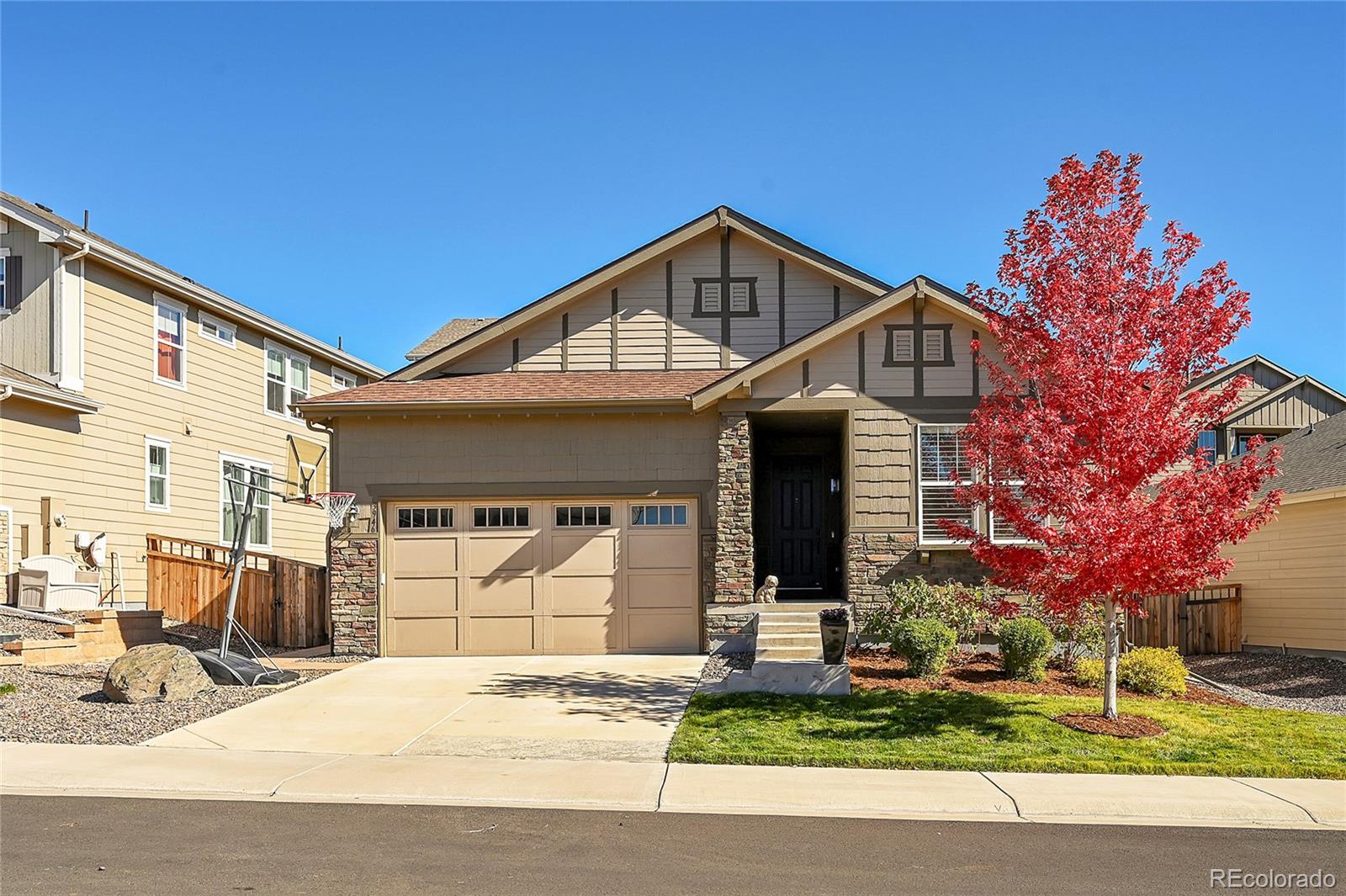 3946  Forever Circle, castle rock MLS: 5652994 Beds: 5 Baths: 3 Price: $725,000