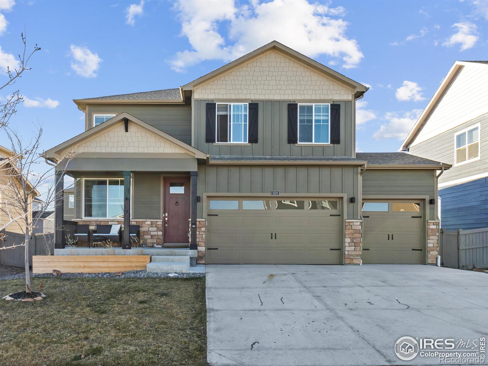 1555  Sun River Road, berthoud MLS: 4567891023049 Beds: 4 Baths: 3 Price: $604,000