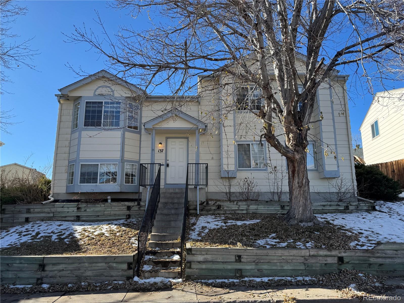 137 S Bedford Avenue, castle rock MLS: 2703146 Beds: 4 Baths: 2 Price: $499,900