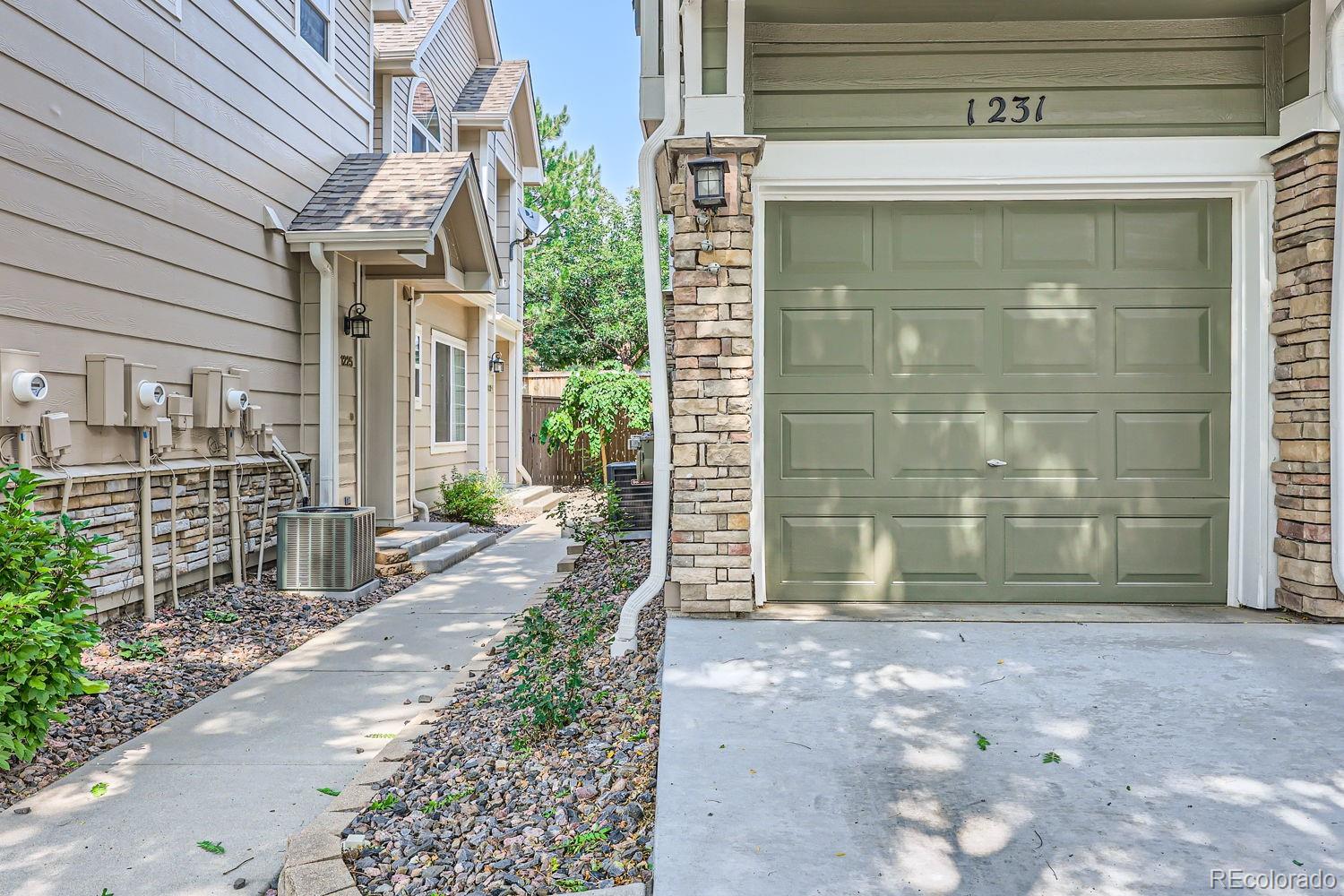 1231  Carlyle Park Circle, highlands ranch  House Search MLS Picture