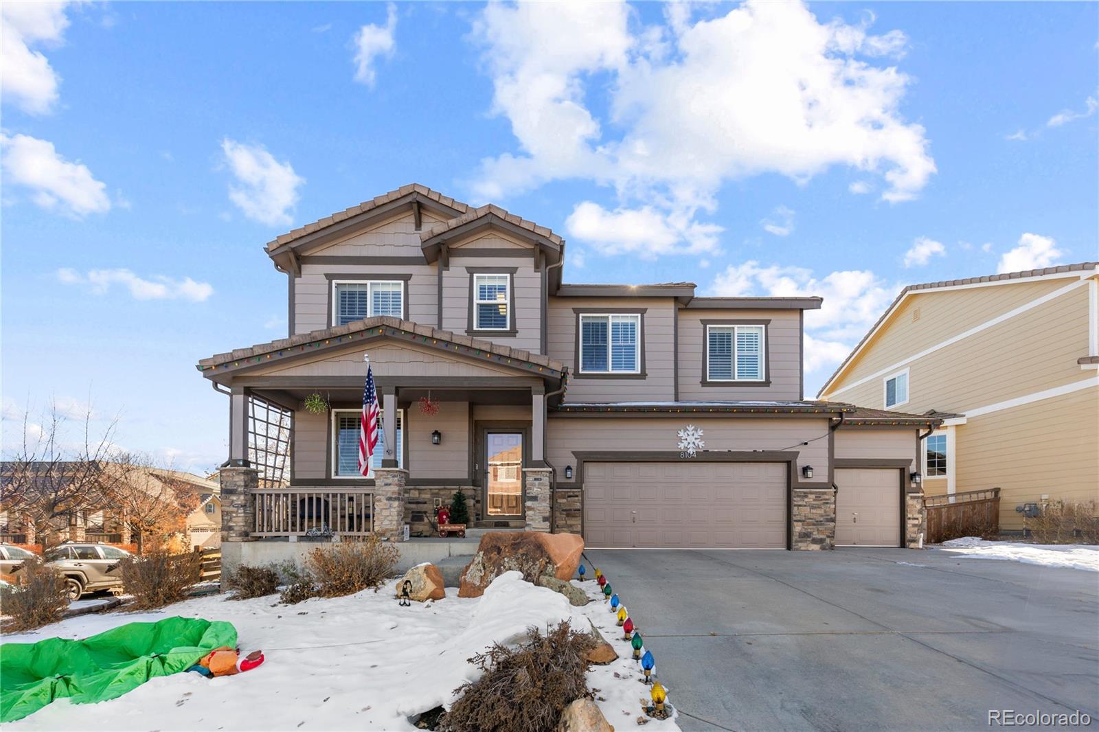 8104  El Jebel Loop, castle rock MLS: 8940819 Beds: 4 Baths: 3 Price: $743,000