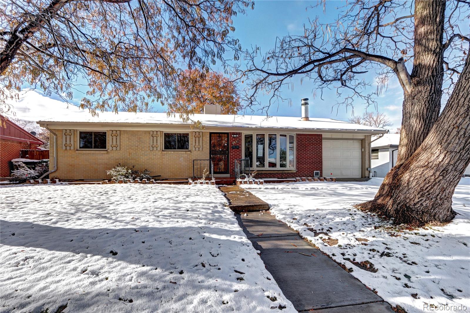 8631  Faraday Street, denver MLS: 5674233 Beds: 6 Baths: 2 Price: $450,000