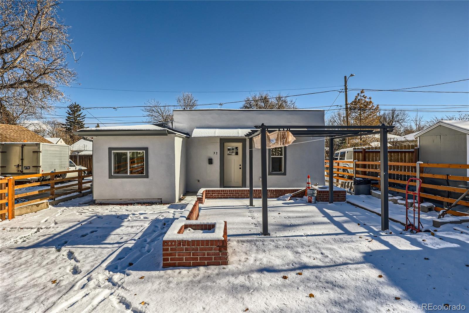 32  Meade Street, denver MLS: 1997443 Beds: 2 Baths: 2 Price: $400,000