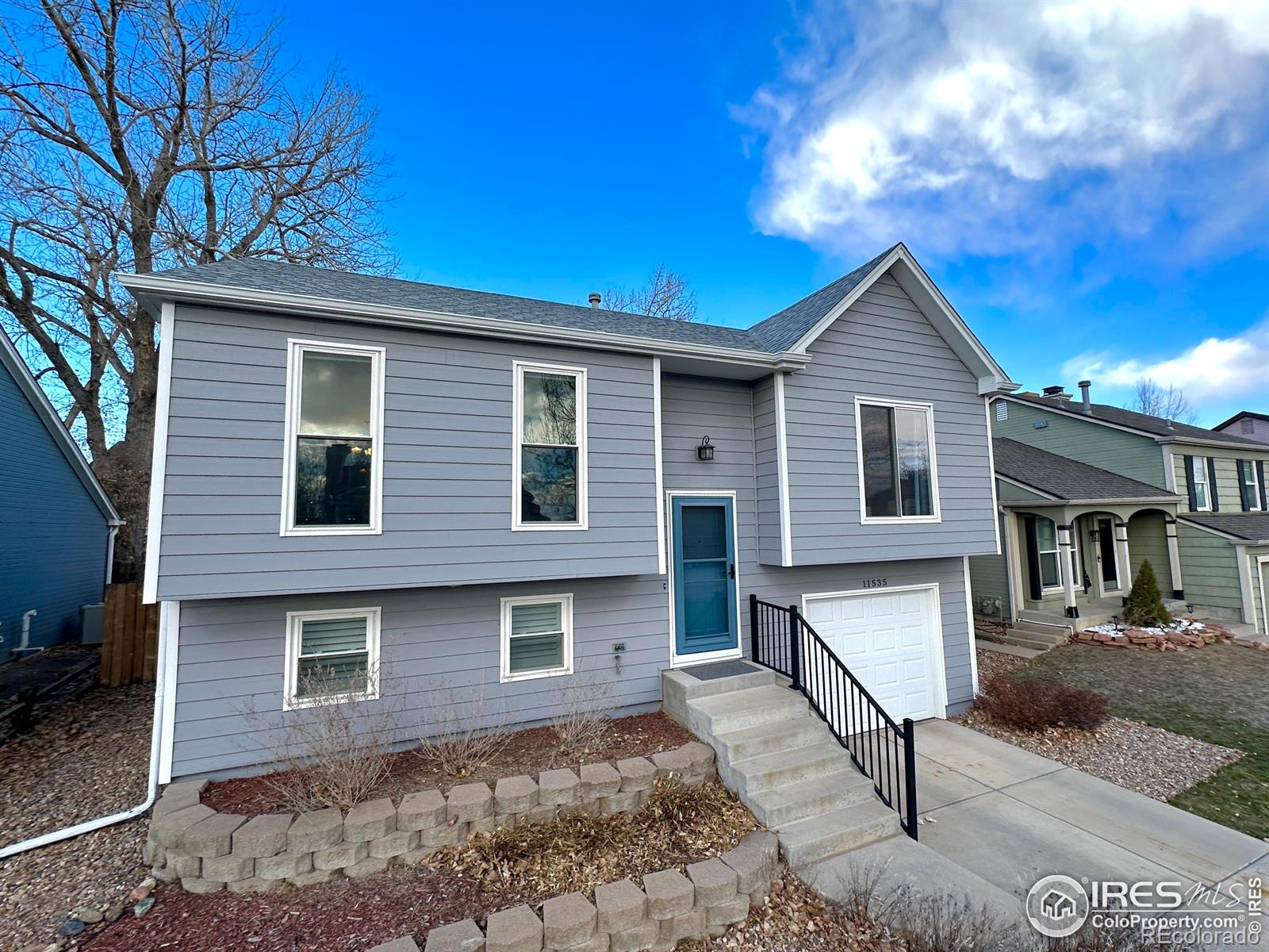 11535 W 102nd Avenue, broomfield MLS: 4567891023404 Beds: 3 Baths: 2 Price: $565,000