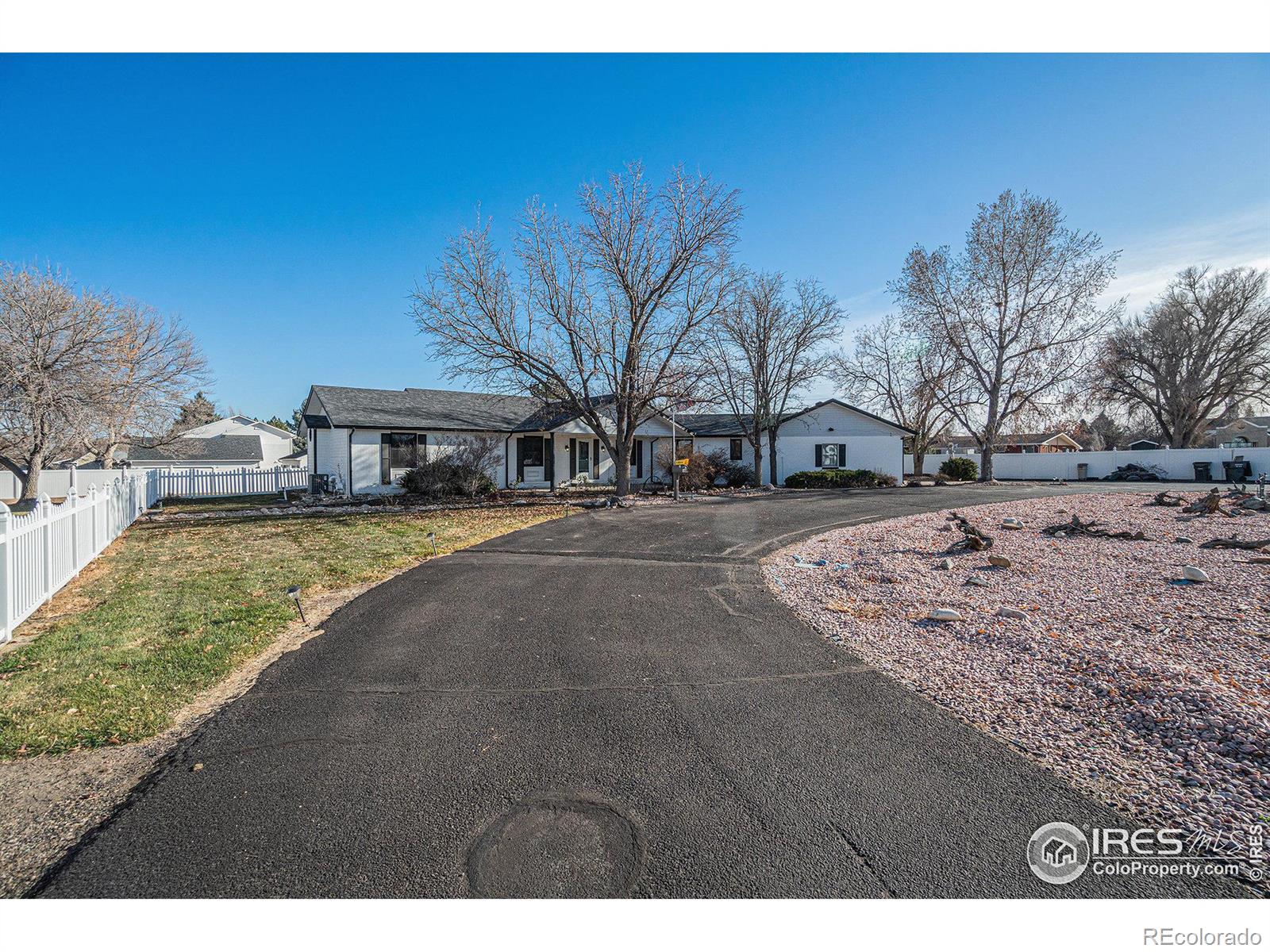 310  49th Avenue, greeley MLS: 4567891023425 Beds: 3 Baths: 3 Price: $750,000