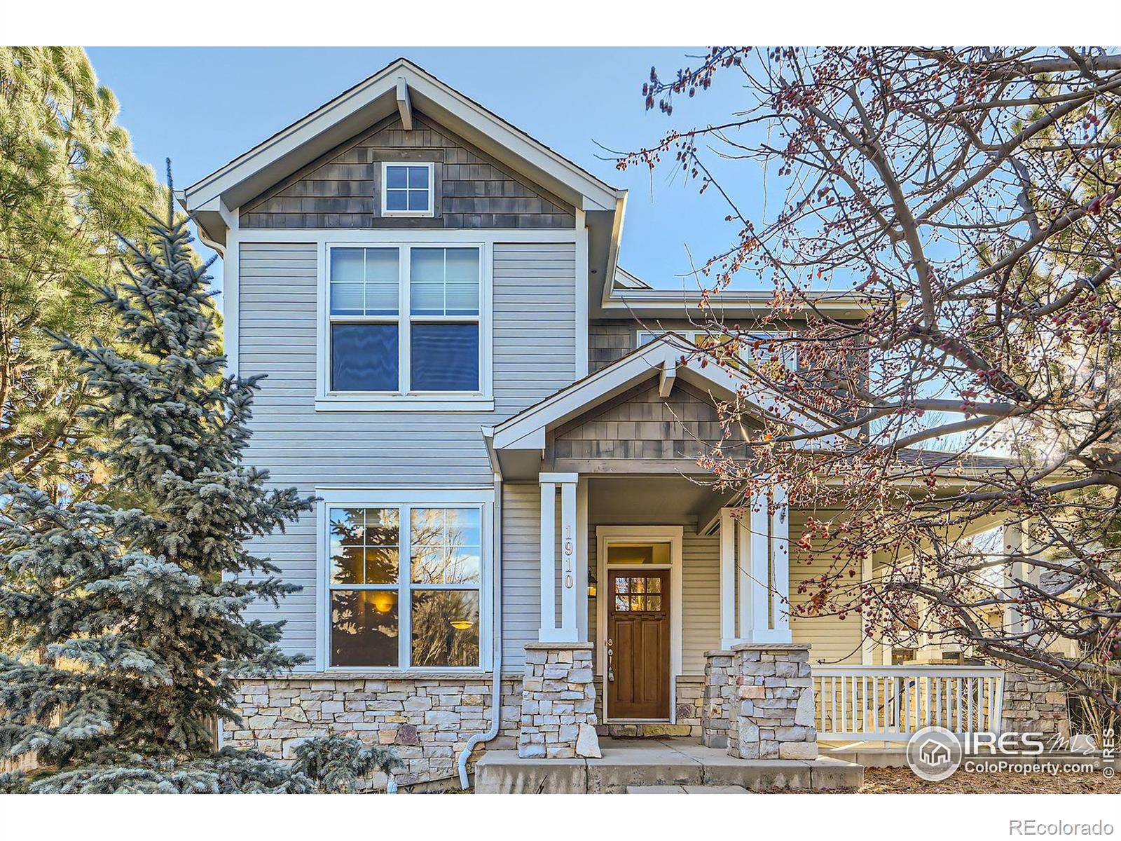 1910  Poplar Avenue, boulder MLS: 4567891023467 Beds: 5 Baths: 4 Price: $2,100,000