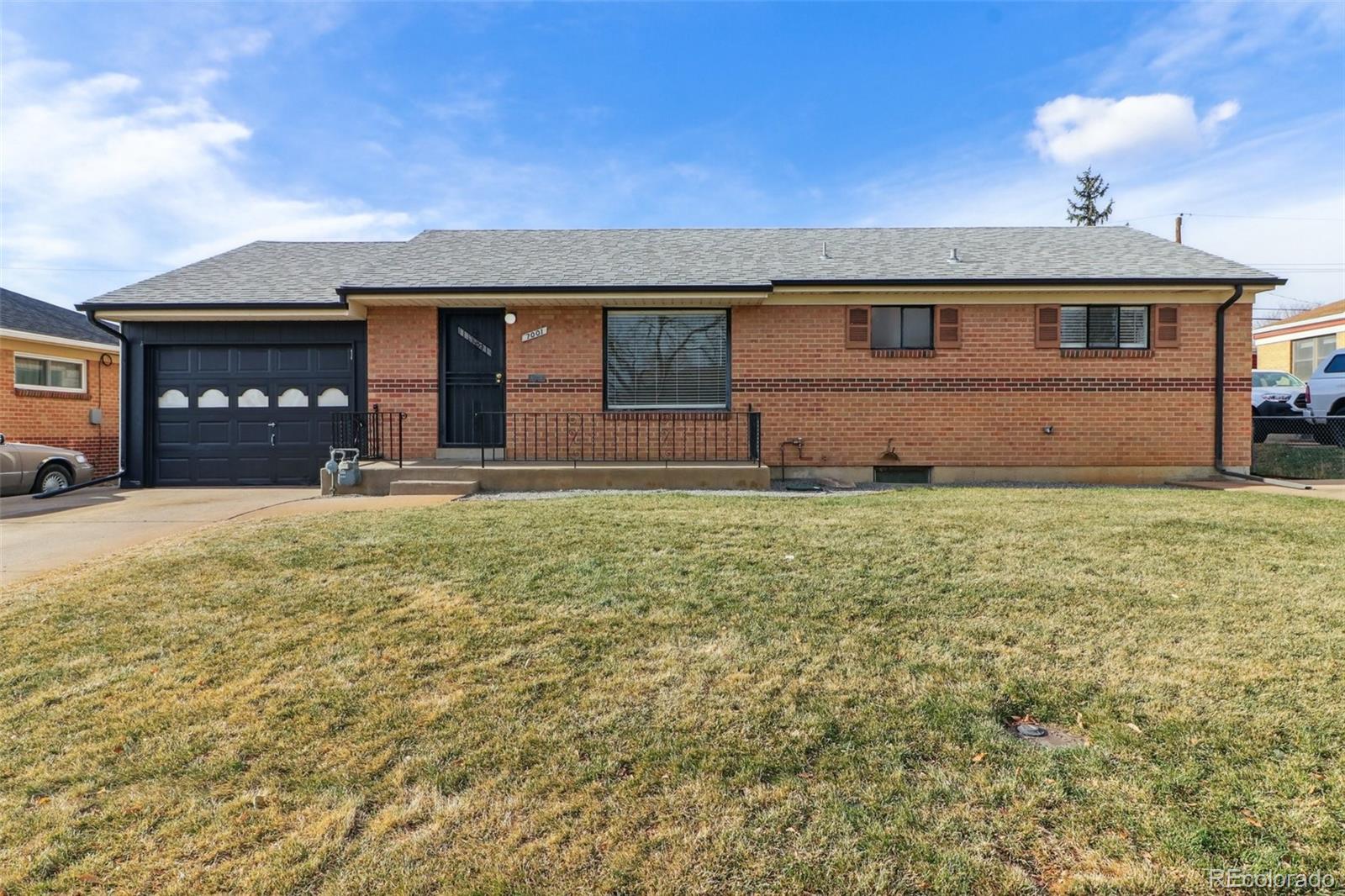 7001  Warren Drive, denver MLS: 9497352 Beds: 4 Baths: 2 Price: $529,000