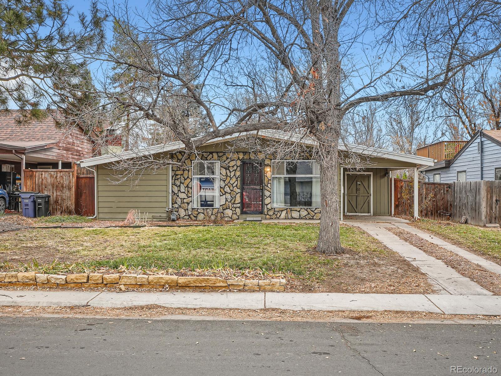 5619 E Minnesota Drive, denver MLS: 2560655 Beds: 3 Baths: 1 Price: $585,000