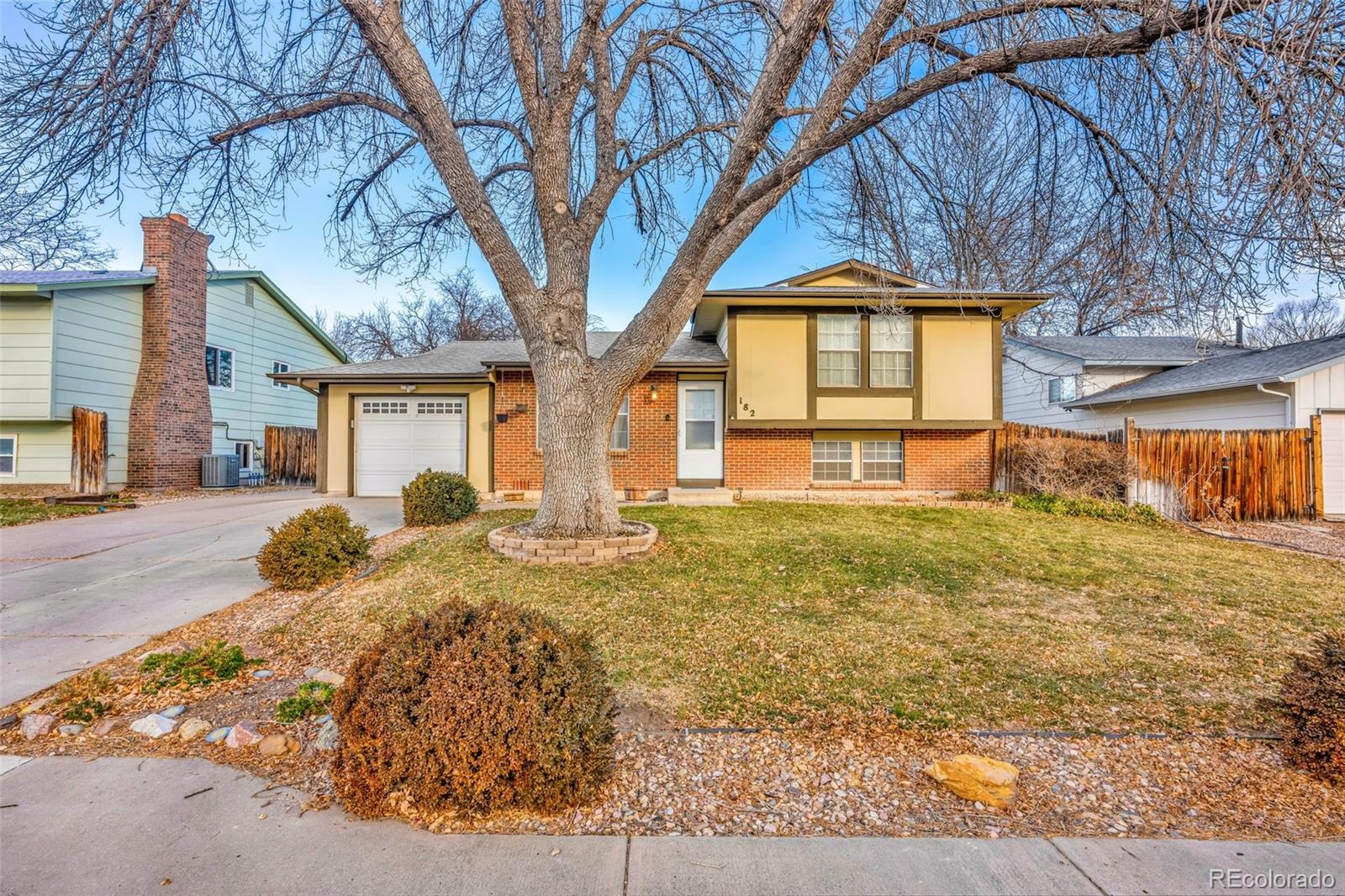 182  Regency Boulevard, pueblo  House Search MLS Picture