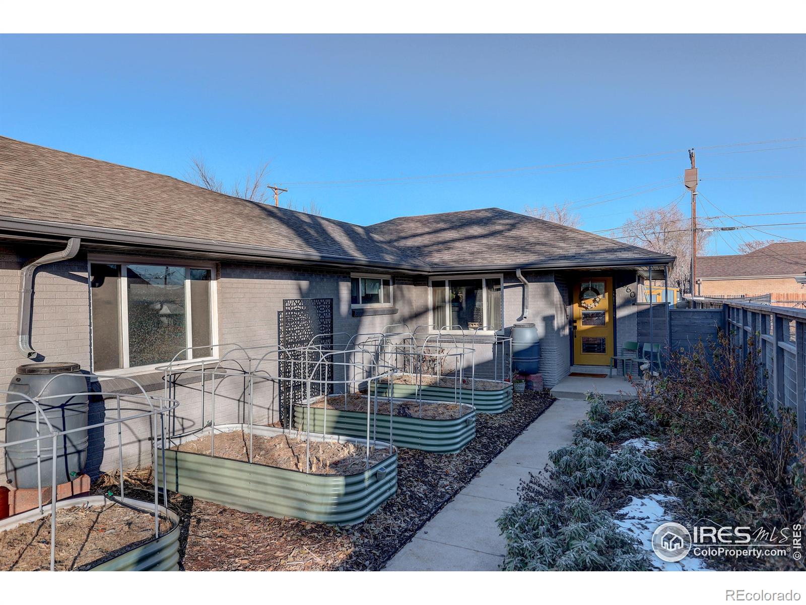 3660 N Glencoe Street, denver MLS: 4567891023634 Beds: 2 Baths: 1 Price: $415,000