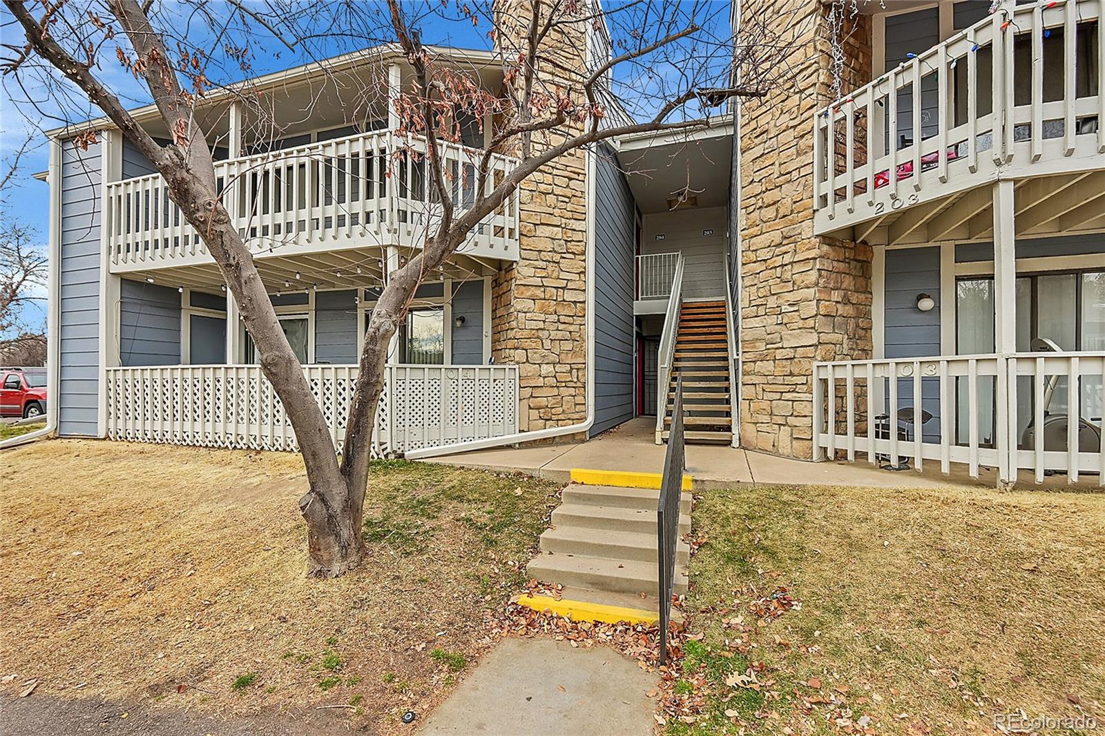 8600 E Alameda Avenue 104, Denver  MLS: 5146886 Beds: 2 Baths: 2 Price: $315,000