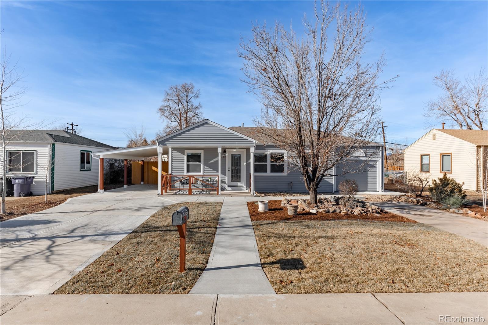 1925 S Hazel Court, denver MLS: 4081921 Beds: 3 Baths: 2 Price: $499,900