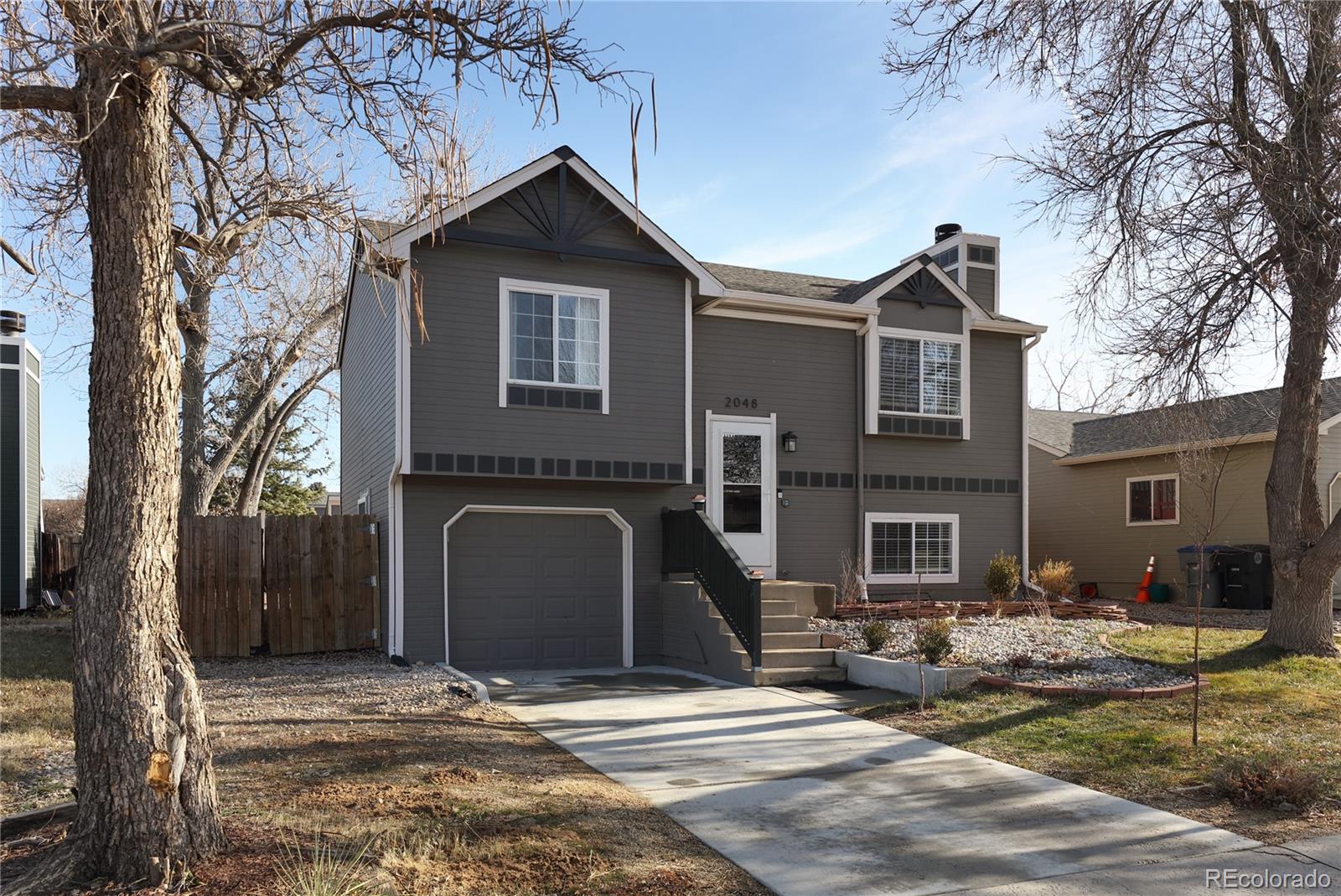 2048  Spencer Street, longmont MLS: 3568012 Beds: 2 Baths: 2 Price: $512,000