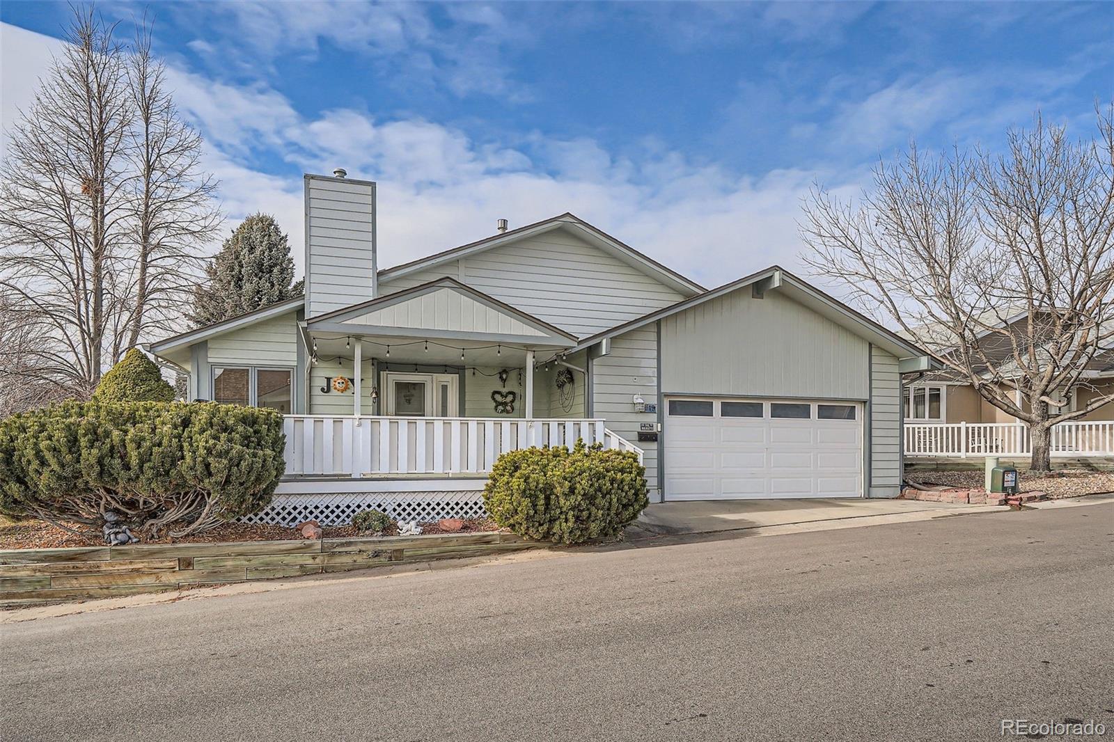 19  Carla Way, broomfield MLS: 4507754 Beds: 2 Baths: 2 Price: $585,900