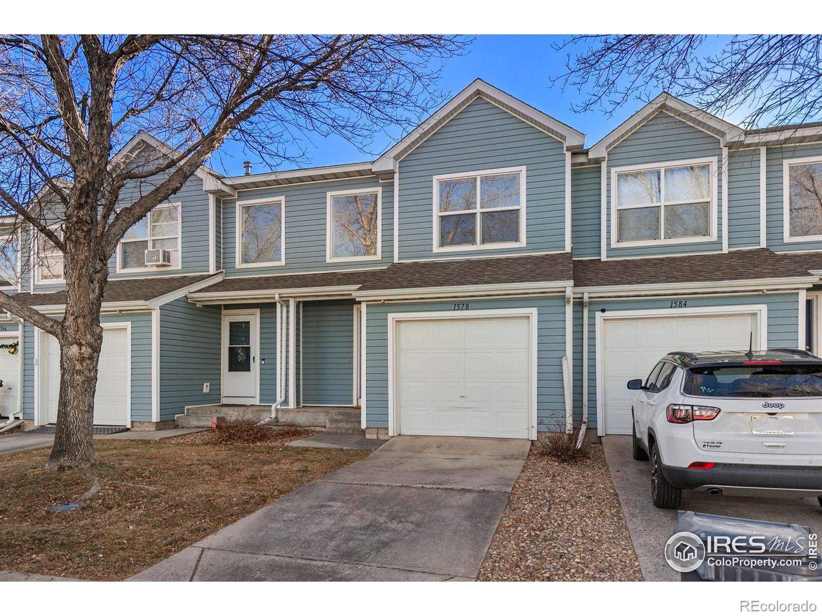 1578  Oak Creek Drive, loveland MLS: 4567891023759 Beds: 2 Baths: 2 Price: $360,000