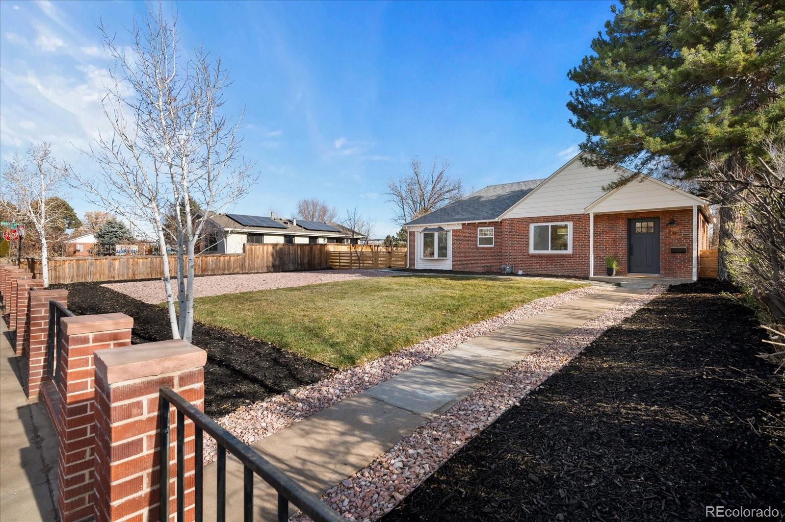 3070 N Glencoe Street, denver MLS: 4834563 Beds: 4 Baths: 3 Price: $810,000