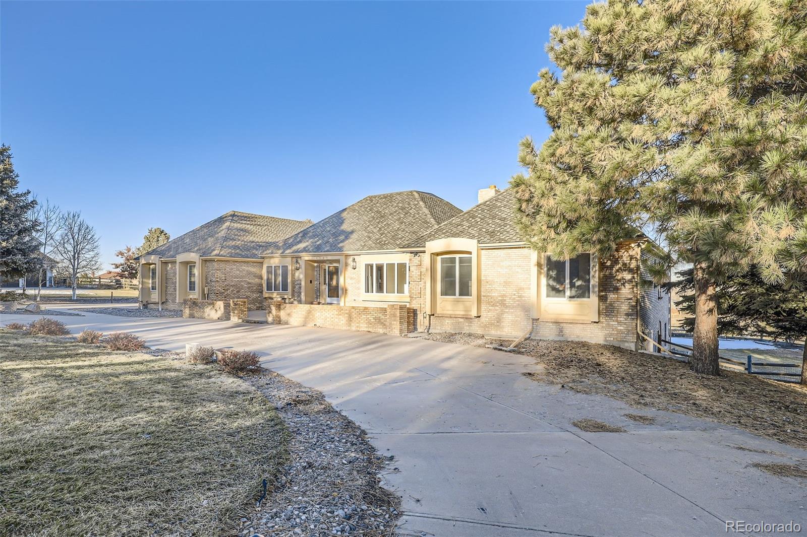 6936 S Chapparal Circle, aurora  House Search MLS Picture