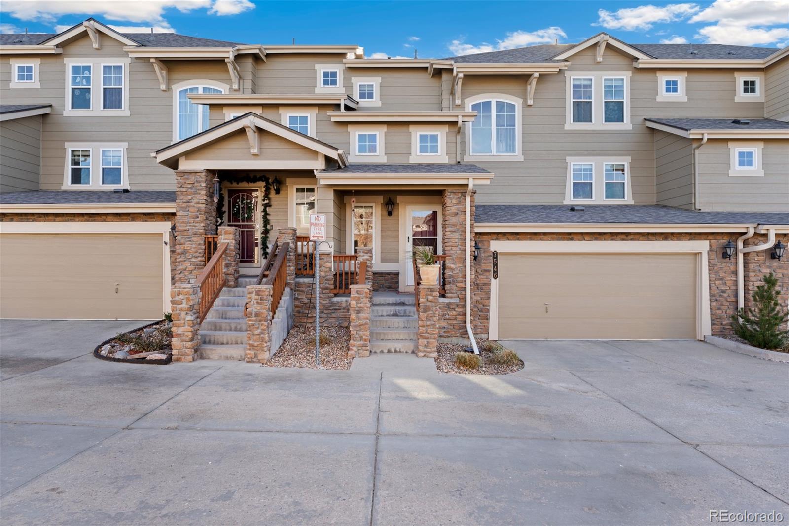 7546 S Quatar Way , Aurora  MLS: 2421261 Beds: 2 Baths: 3 Price: $455,000