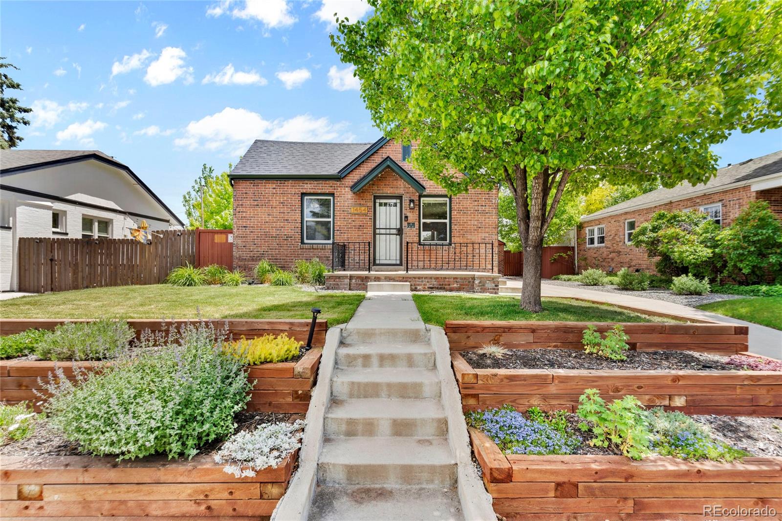 1454  Rosemary Street, denver MLS: 6004967 Beds: 4 Baths: 2 Price: $622,200