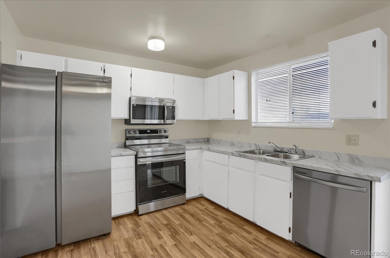 16651 E Arizona Place, aurora MLS: 3191428 Beds: 4 Baths: 2 Price: $465,000