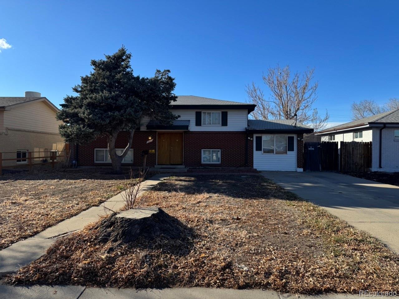 3073  Zion Street, aurora MLS: 7958768 Beds: 5 Baths: 2 Price: $395,000