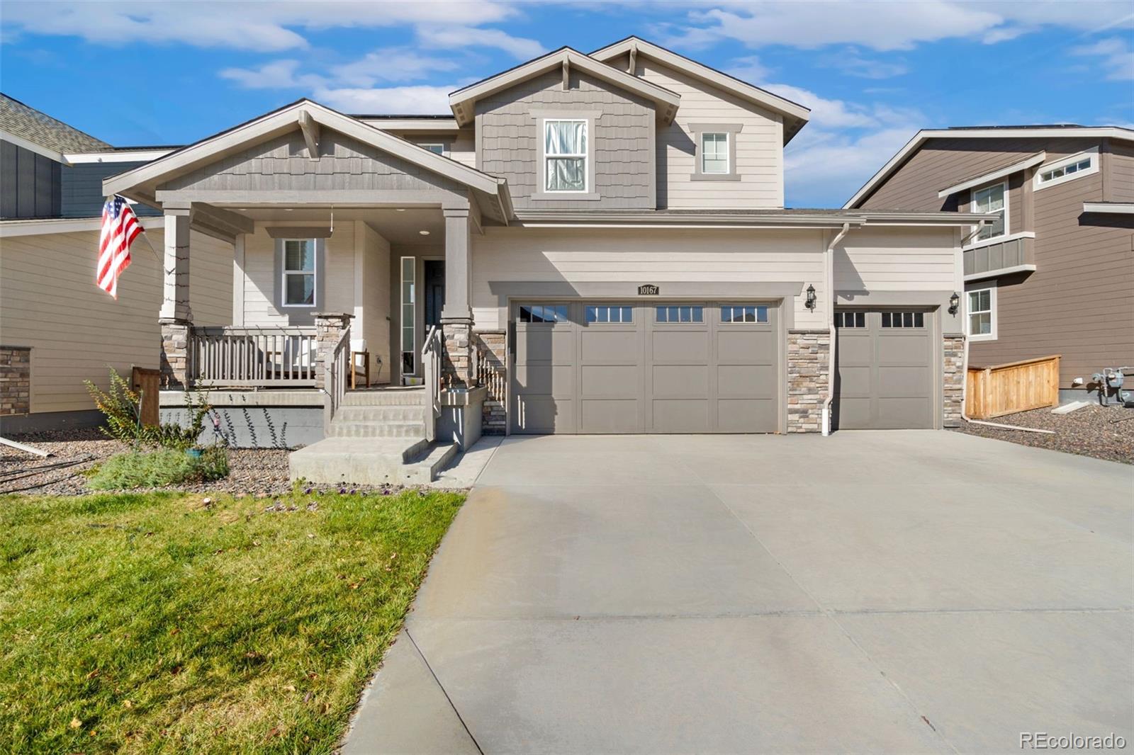 10167  Vaughn Street, commerce city MLS: 2889565 Beds: 3 Baths: 3 Price: $565,000