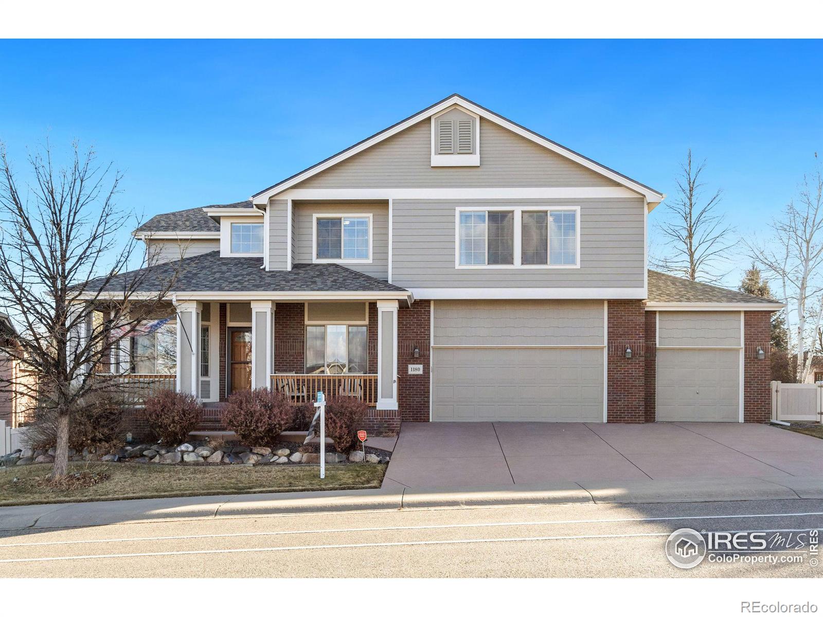 1180 W 50th Street, loveland MLS: 4567891023991 Beds: 3 Baths: 4 Price: $779,000