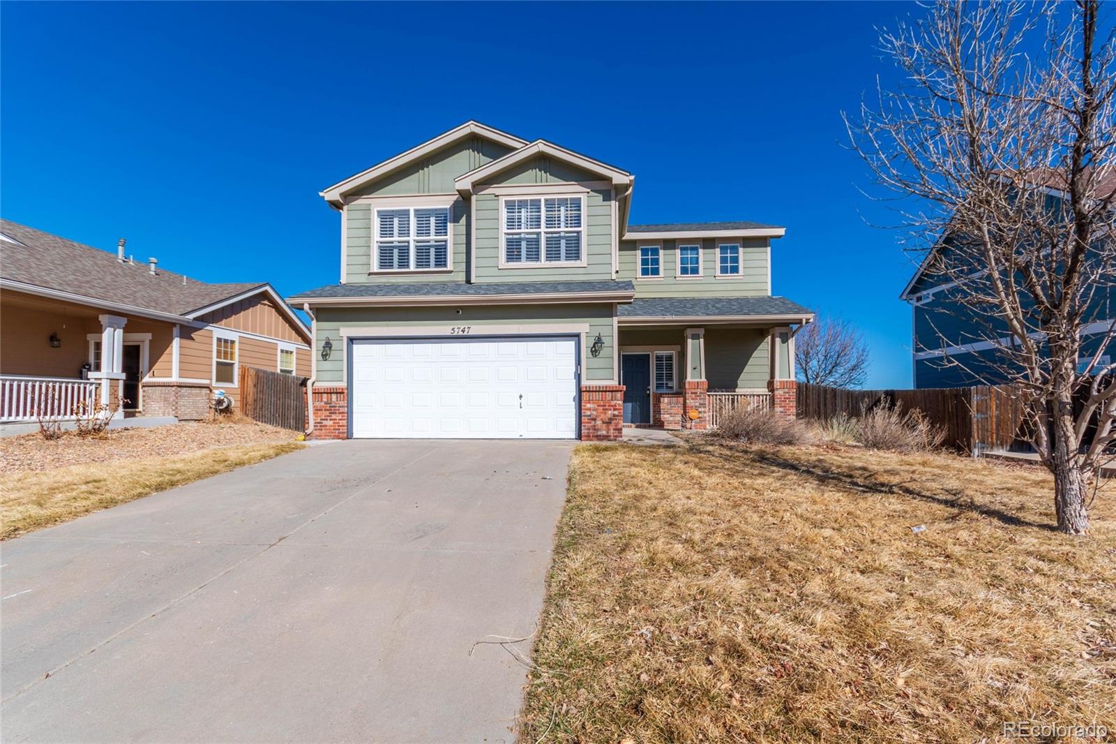 5747 E Monument Drive, castle rock MLS: 2343199 Beds: 3 Baths: 3 Price: $499,900