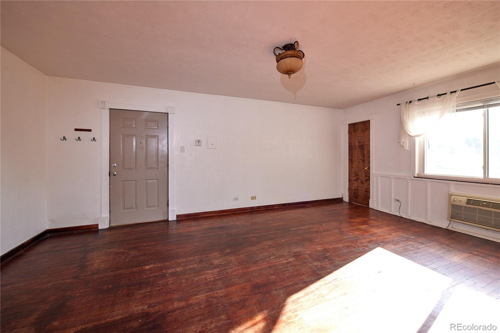 1620  Colorado Boulevard, denver  House Search MLS Picture